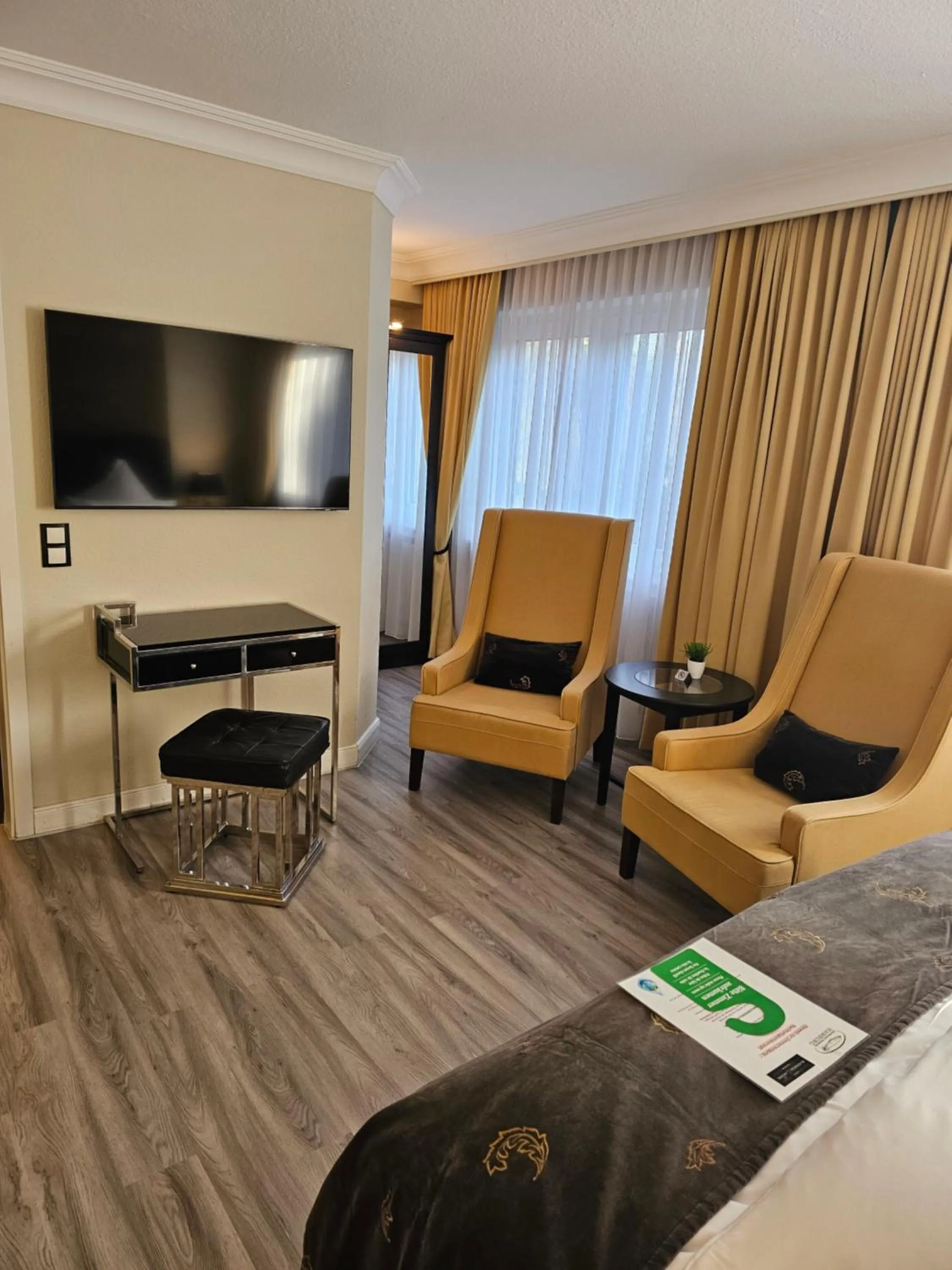 Living room in Hotel Business & More