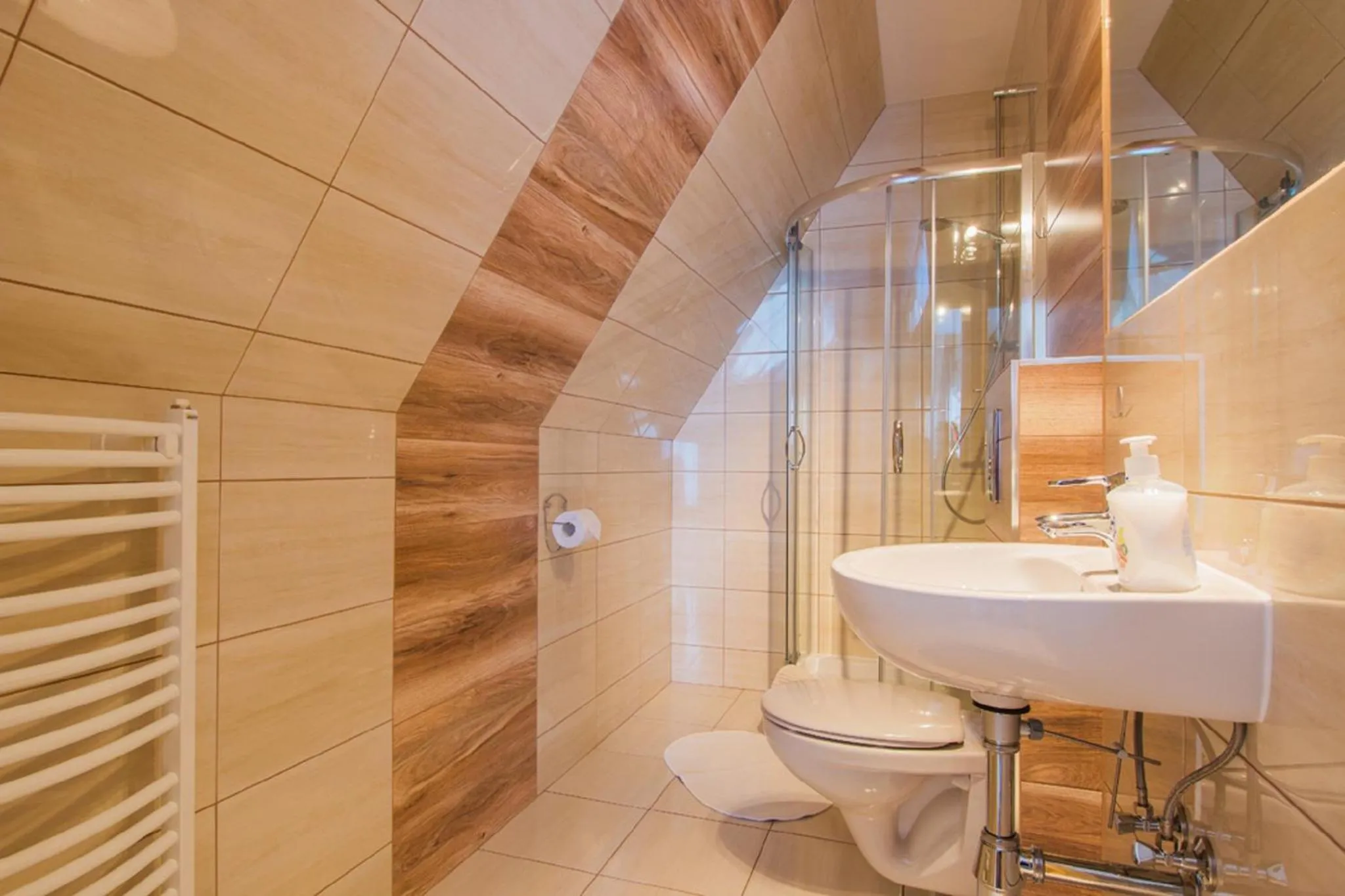 Bathroom in Willa Wrzos