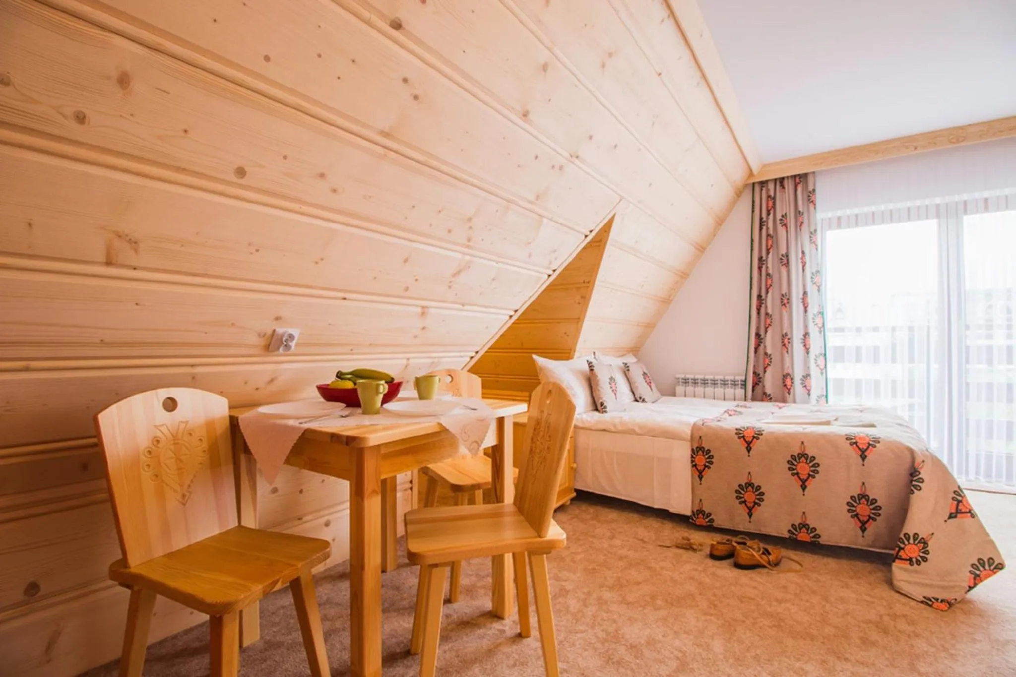 Photo of the whole room, Bed in Willa Wrzos