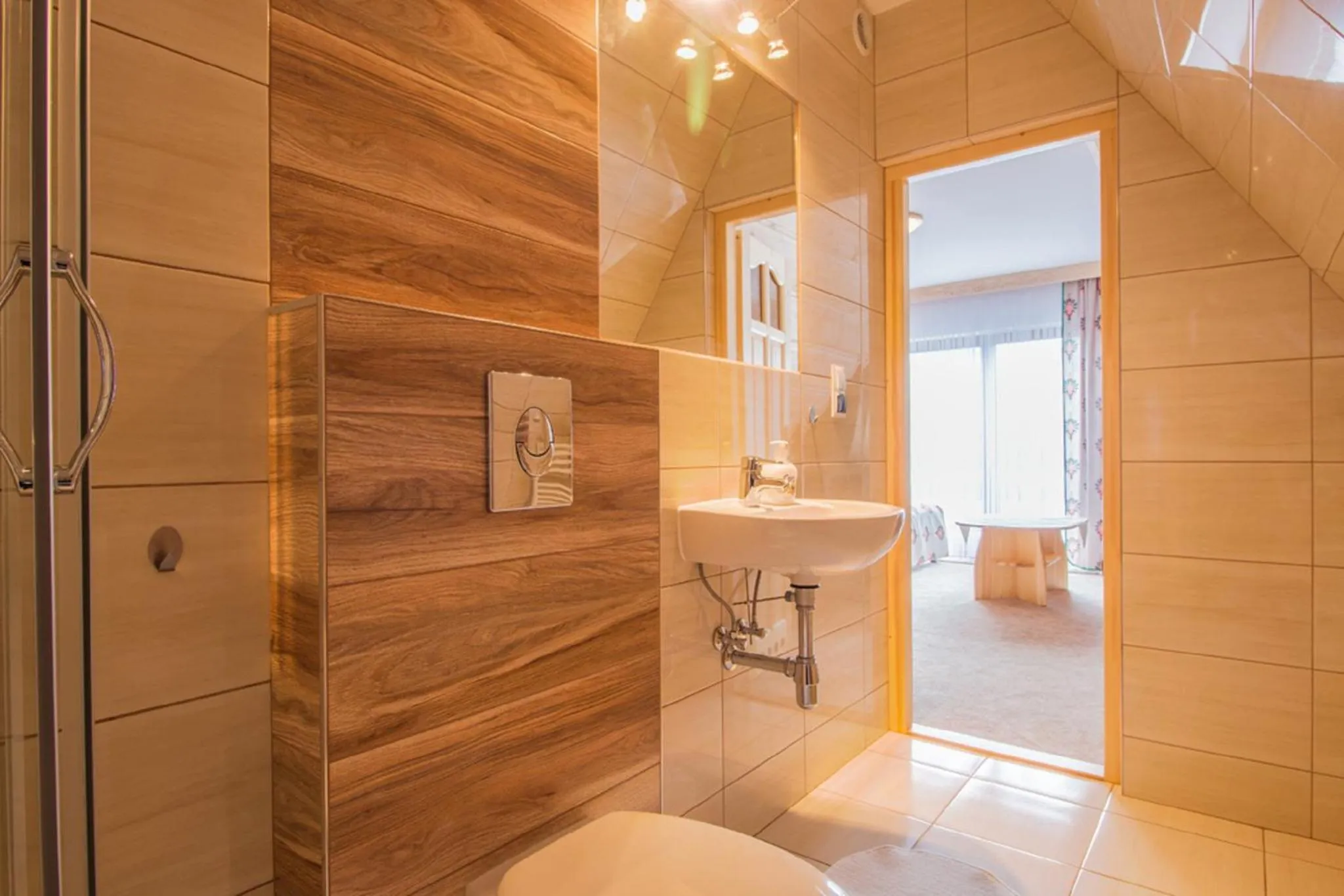 Bathroom in Willa Wrzos