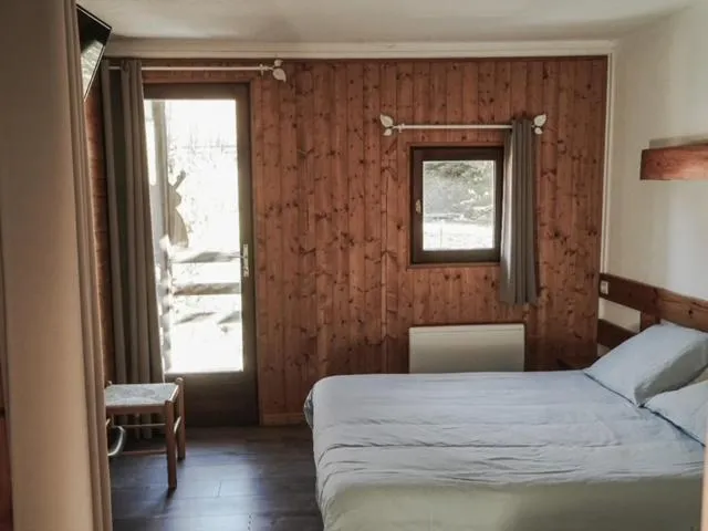 Bed in Le Grand Tetras