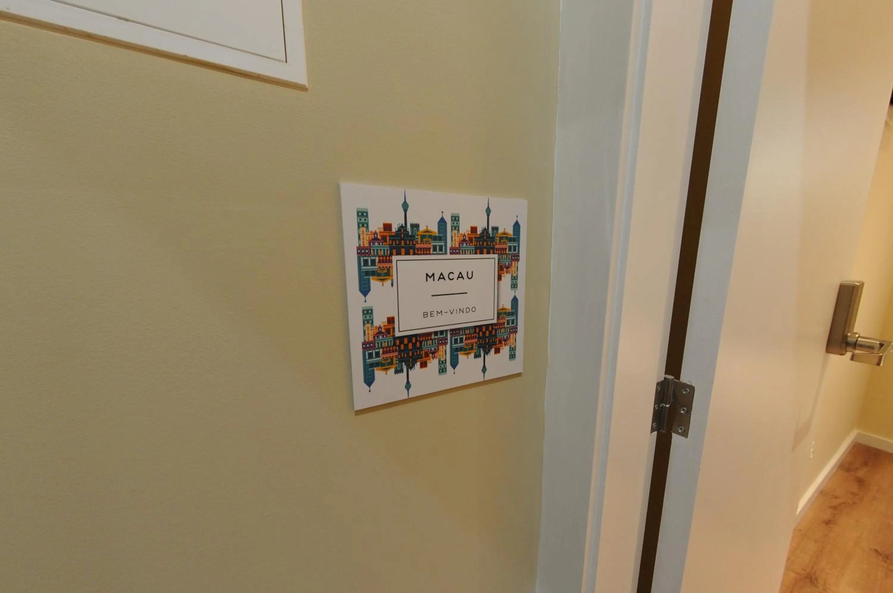 Naya-Downtown Guesthouse