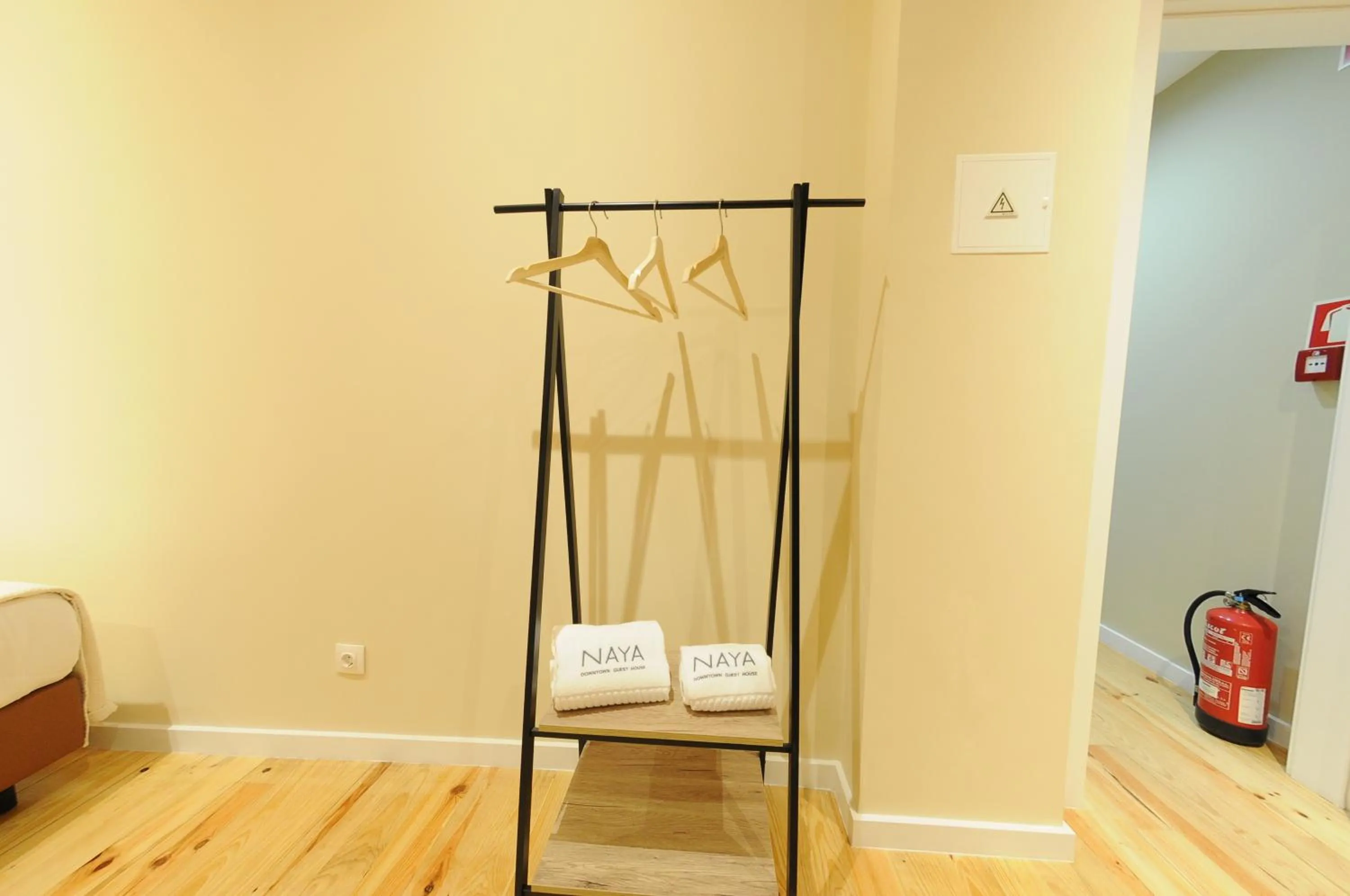 Naya-Downtown Guesthouse