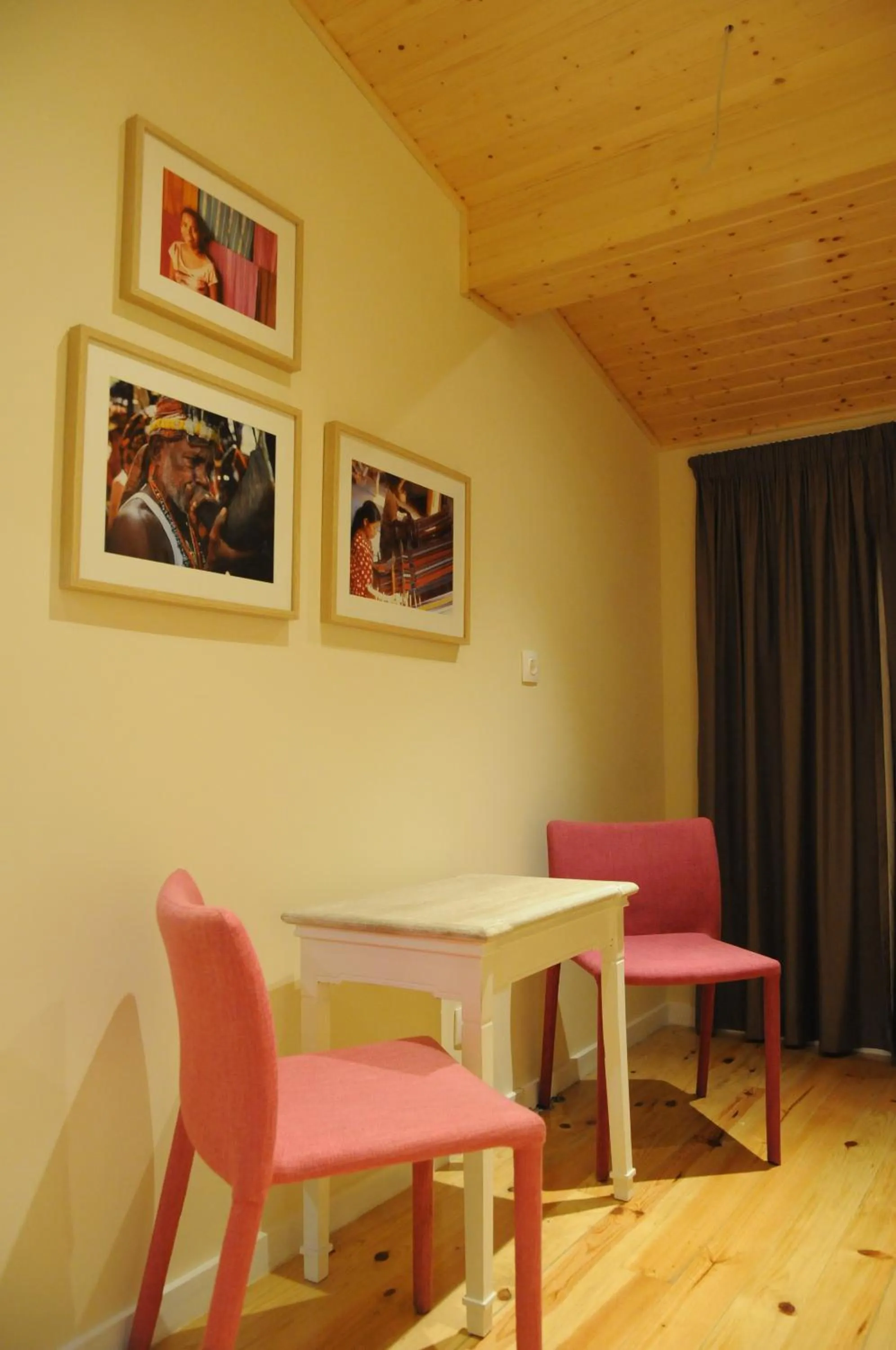 Naya-Downtown Guesthouse