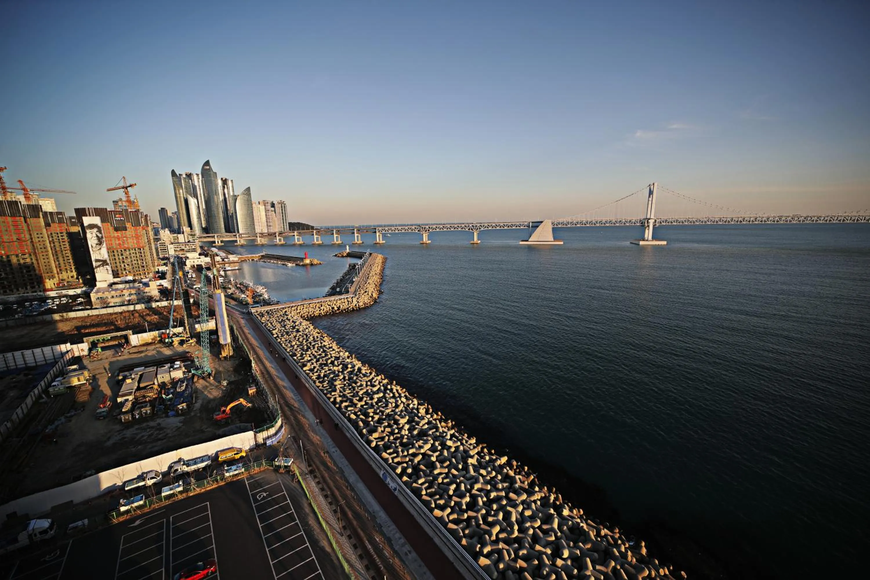 Best Louis Hamilton Hotel Gwangan