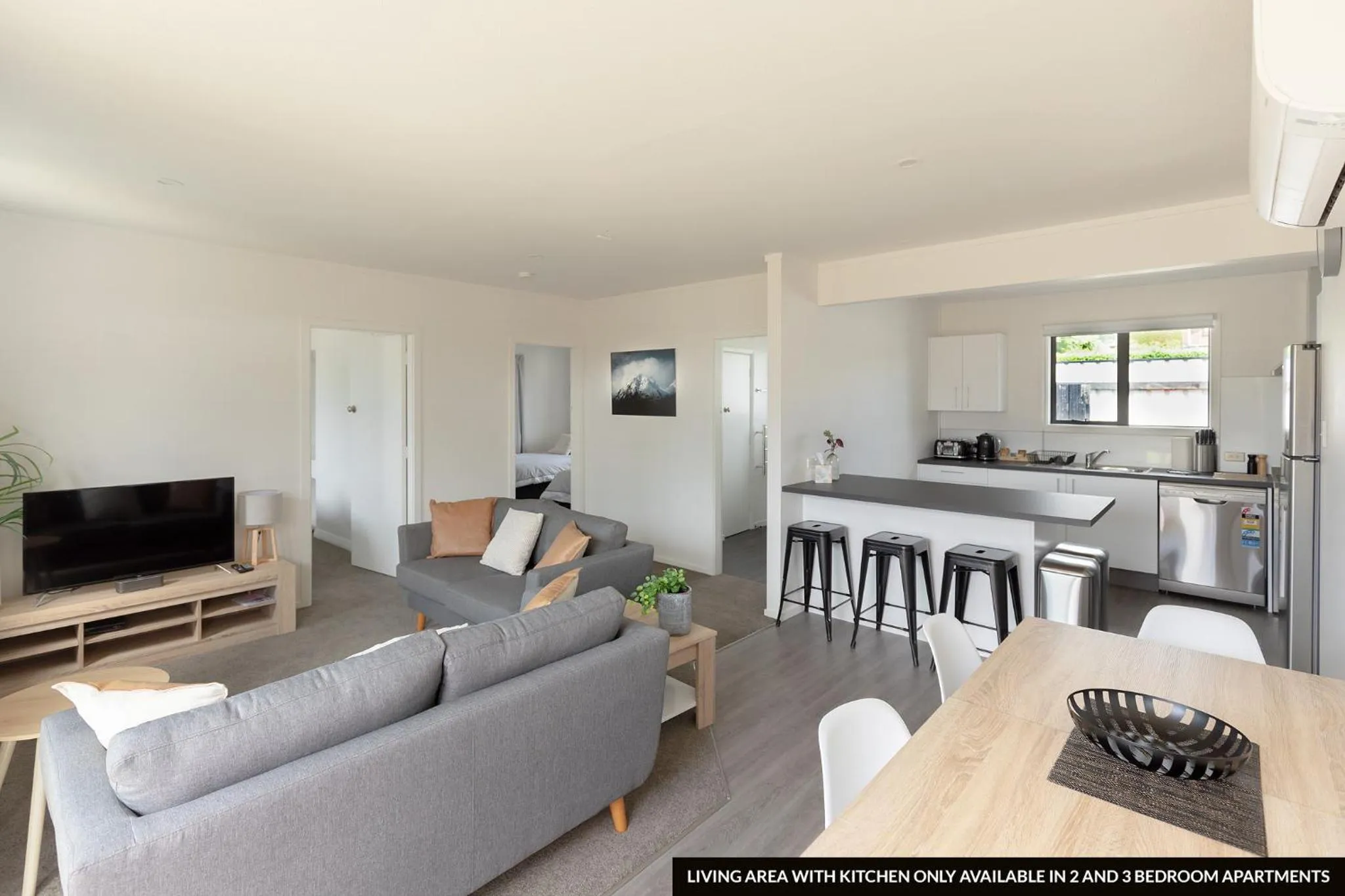 Kitchen or kitchenette in The Willows Wanaka