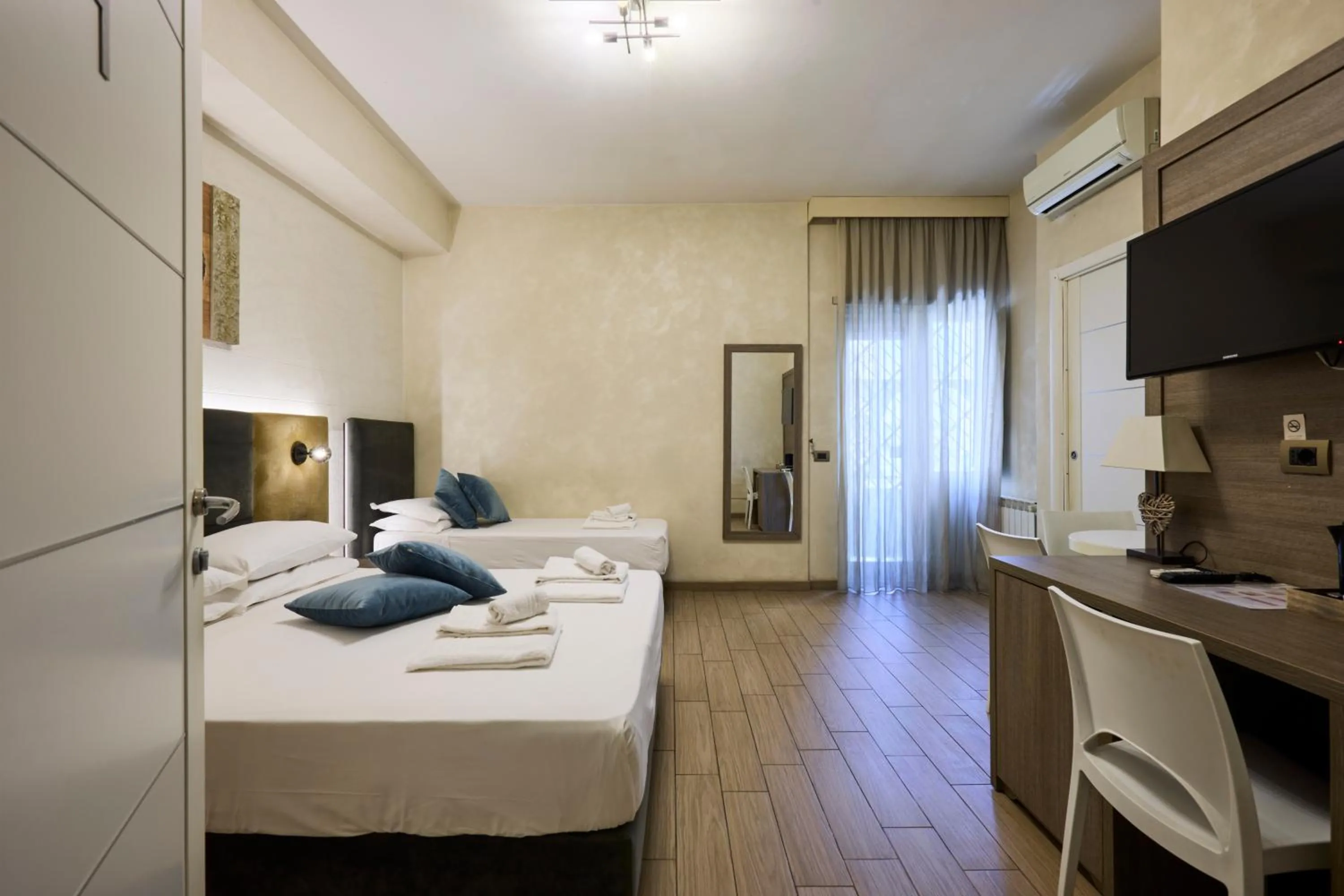 Bedroom, Bed in Relais Tiburtina