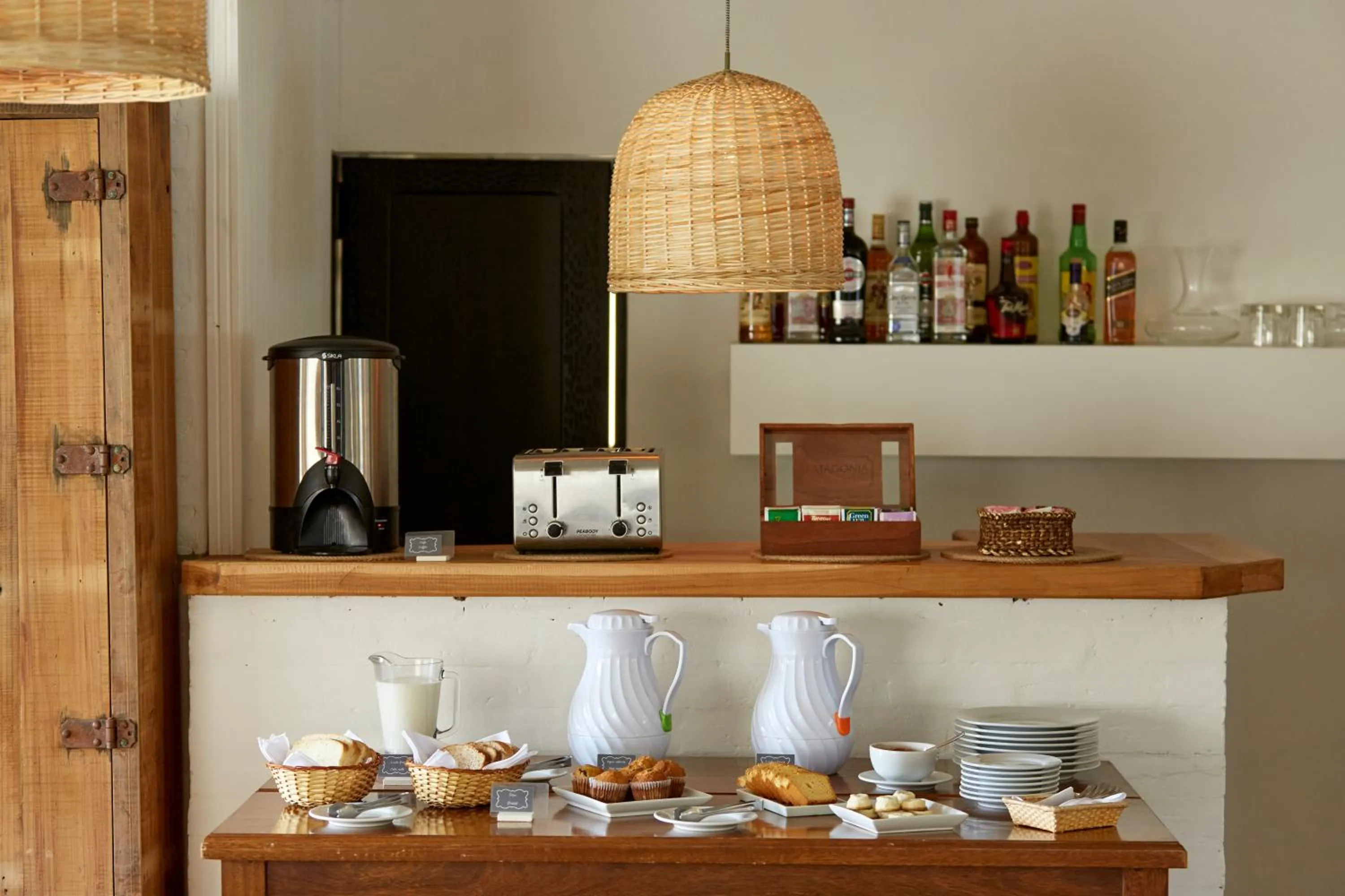 Buffet breakfast in Hosteria El Puma