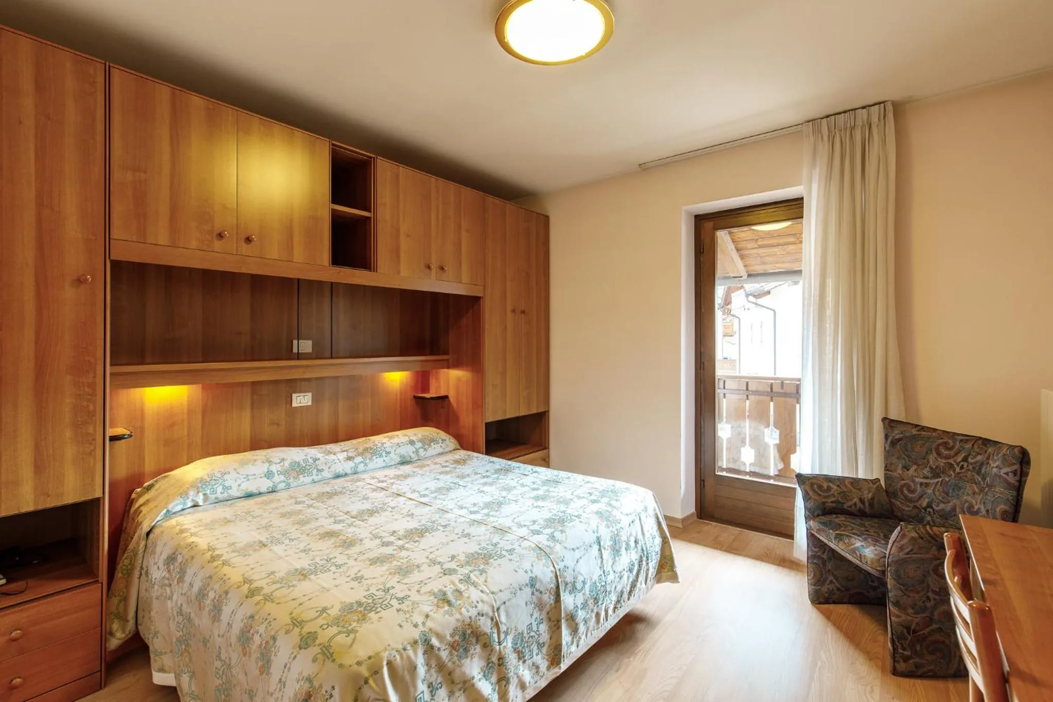 Bed in Albergo Belvedere