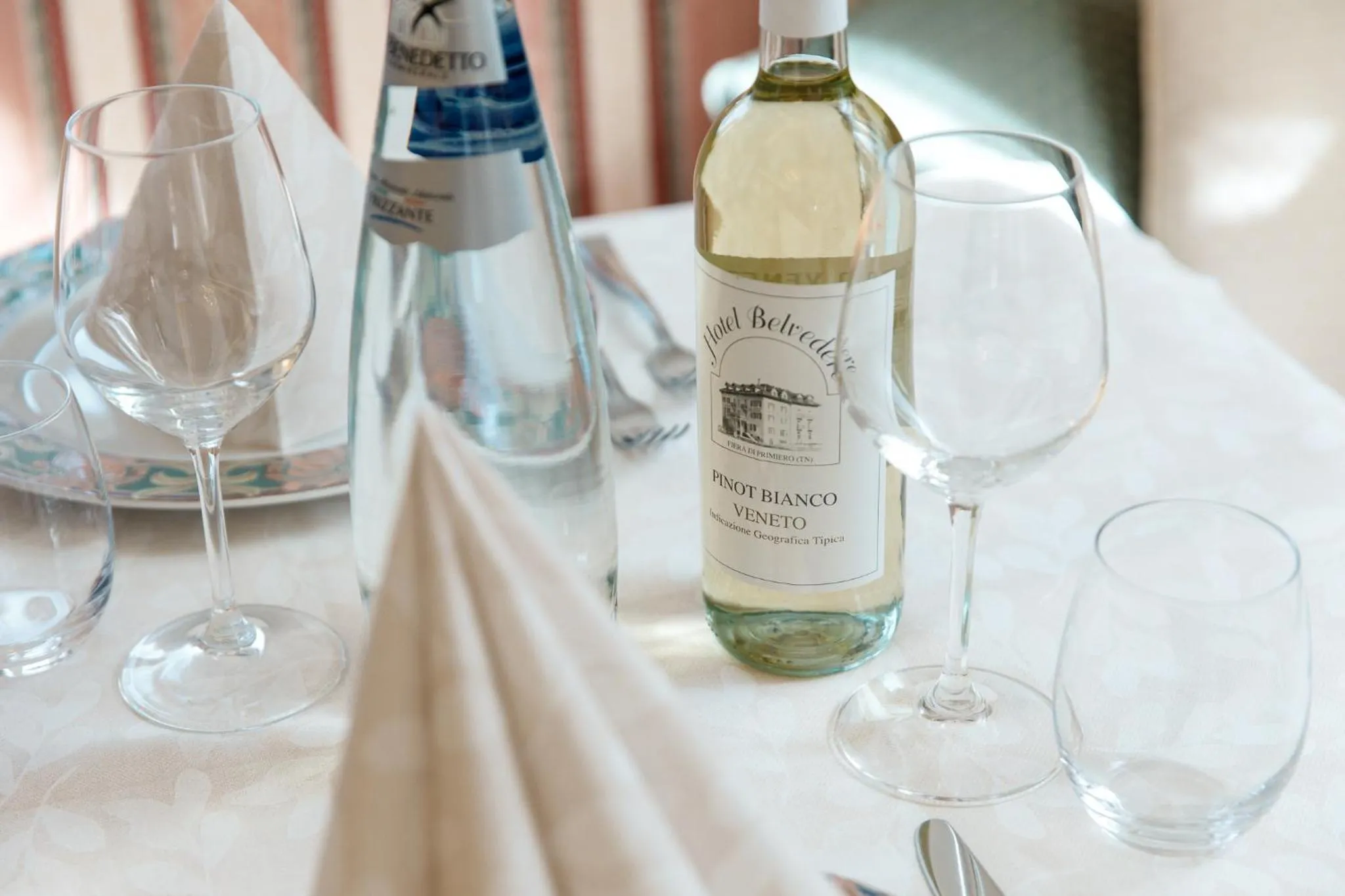 Restaurant/places to eat in Albergo Belvedere