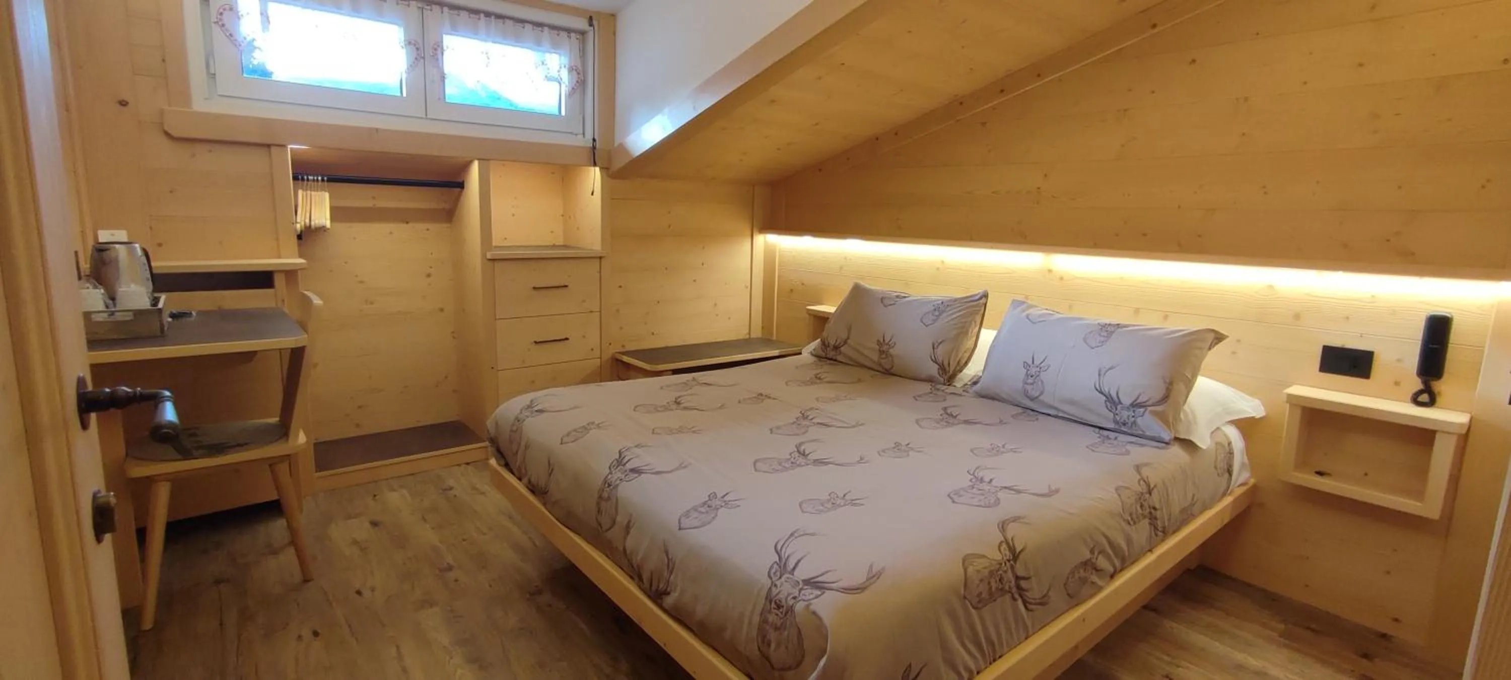 View (from property/room), Bed in Hotel Villa Gaia