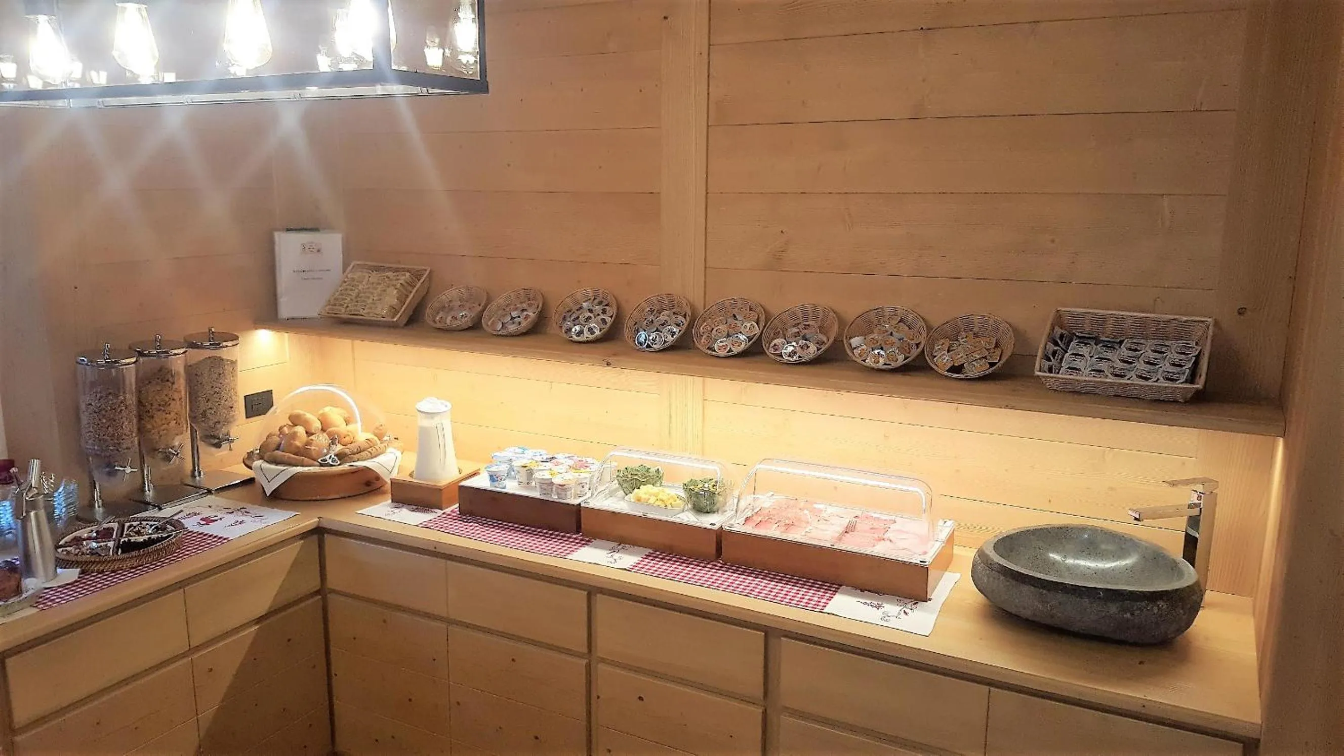 Buffet breakfast in Hotel Villa Gaia