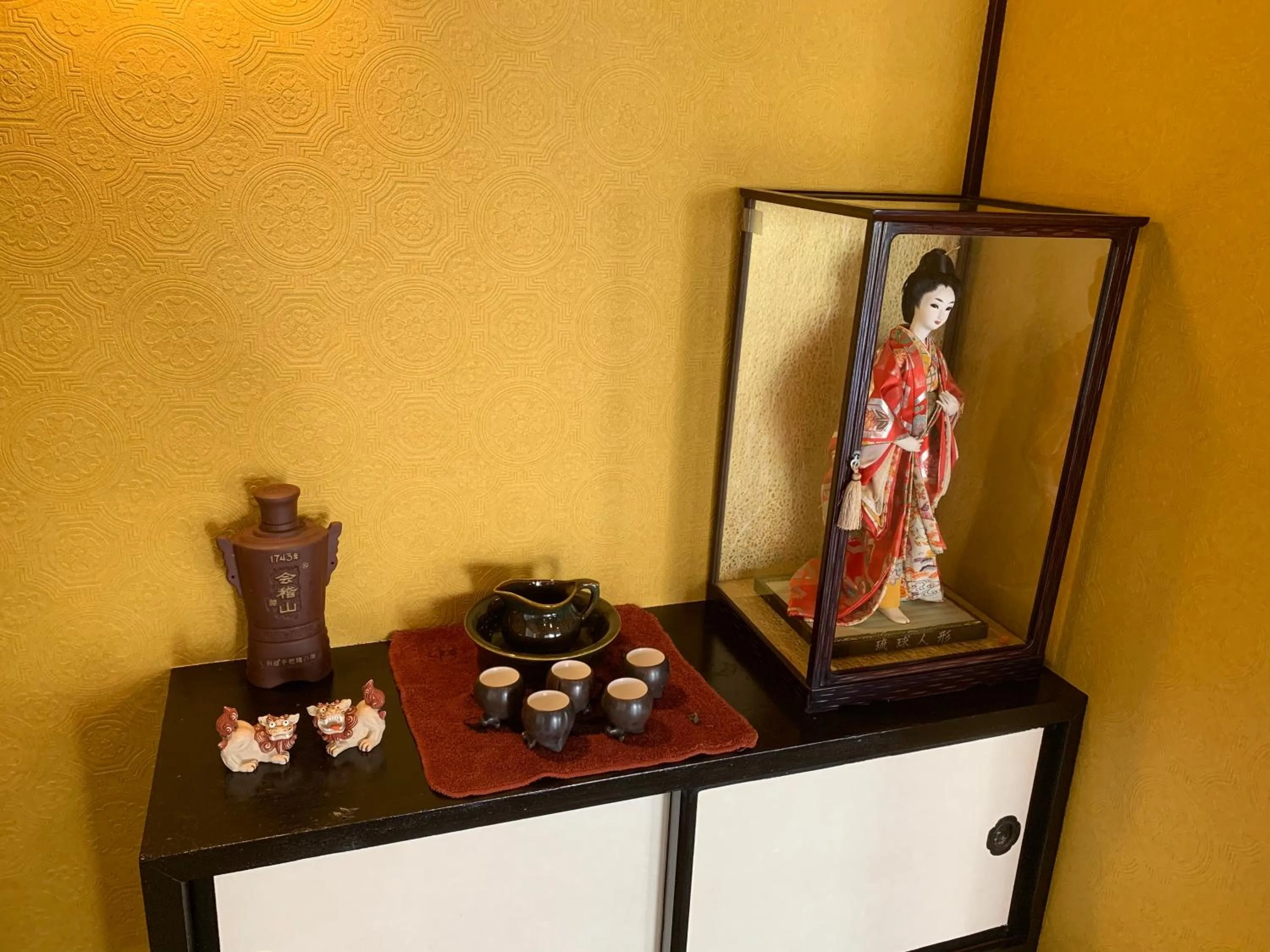 Decorative detail in Condominium WAFU TEI Okinawa city