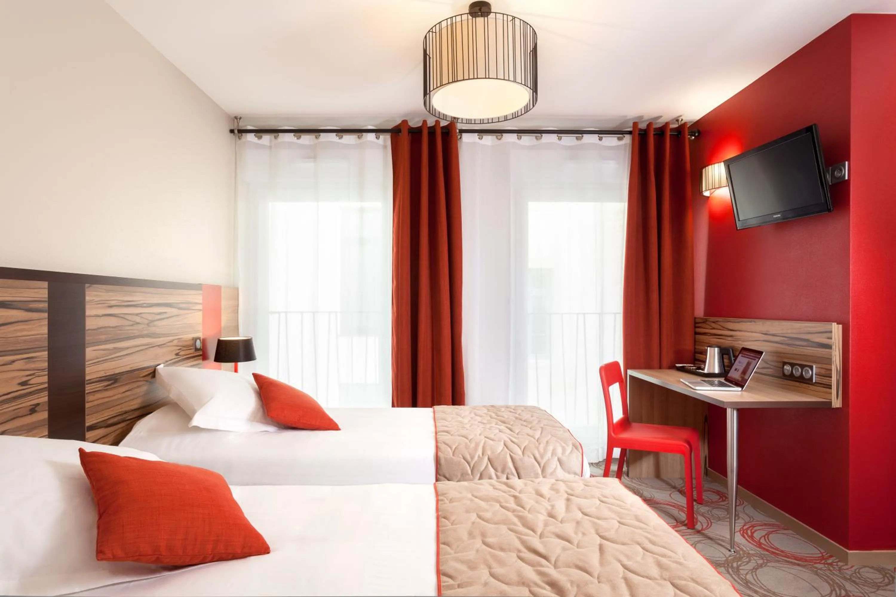 Bedroom, Bed in Aparthotel Adagio Lyon Patio Confluence