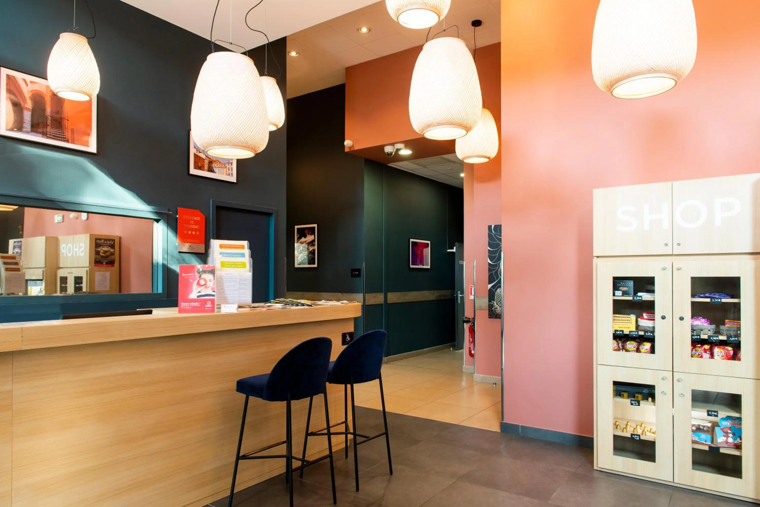 Lobby or reception in Aparthotel Adagio Lyon Patio Confluence