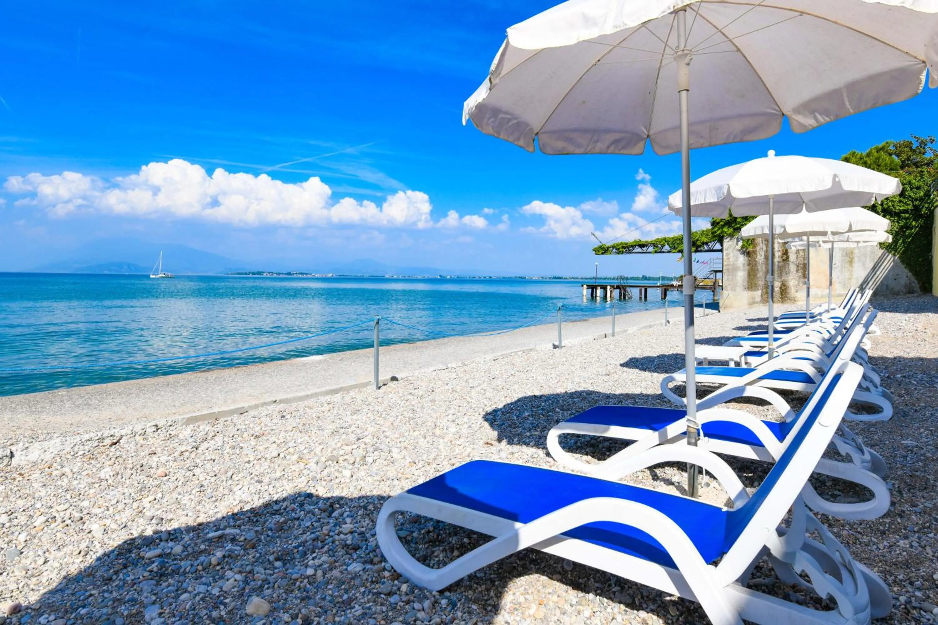 Beach in Lido International