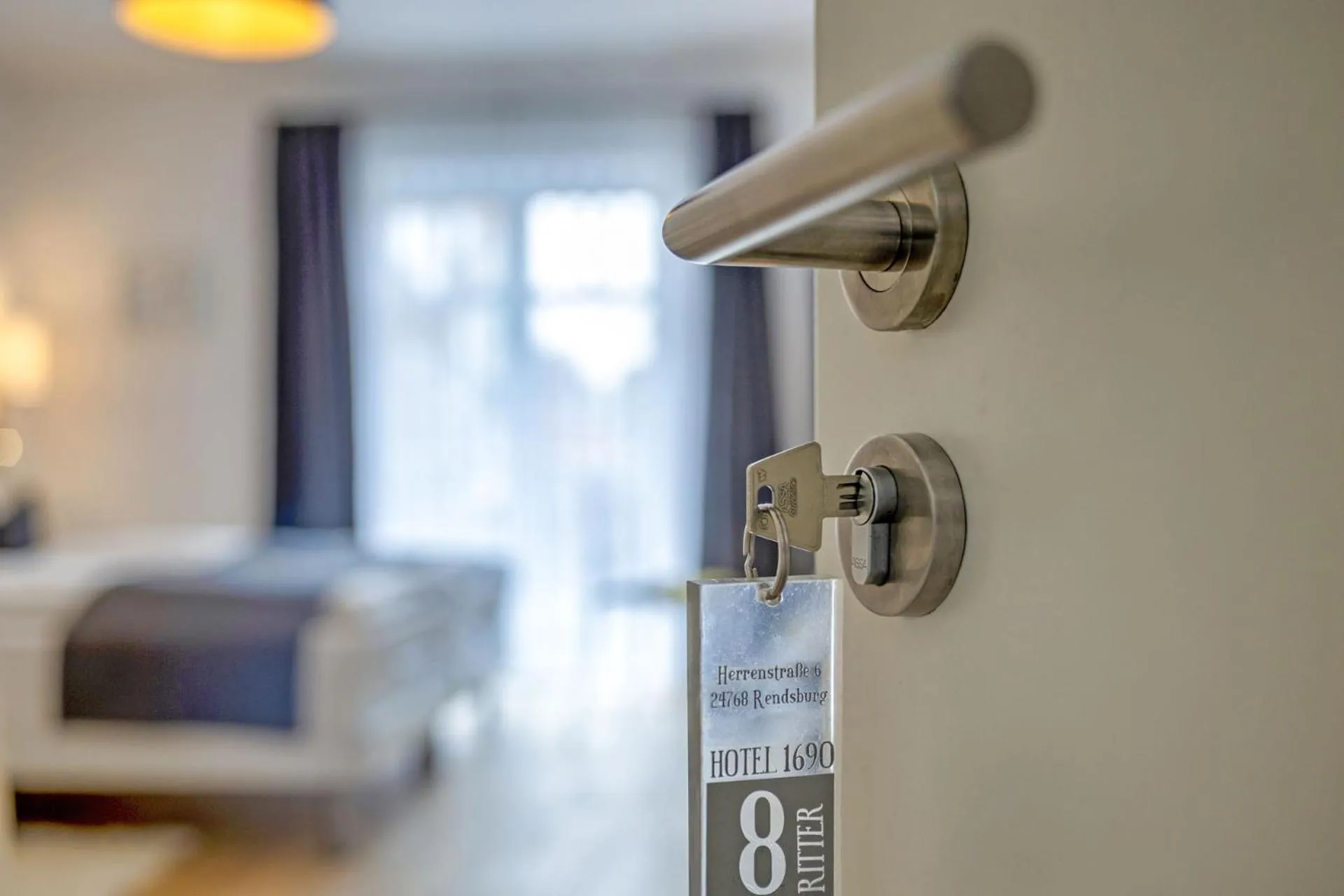 Property building, Bed in Designhotel 1690 & Apartments