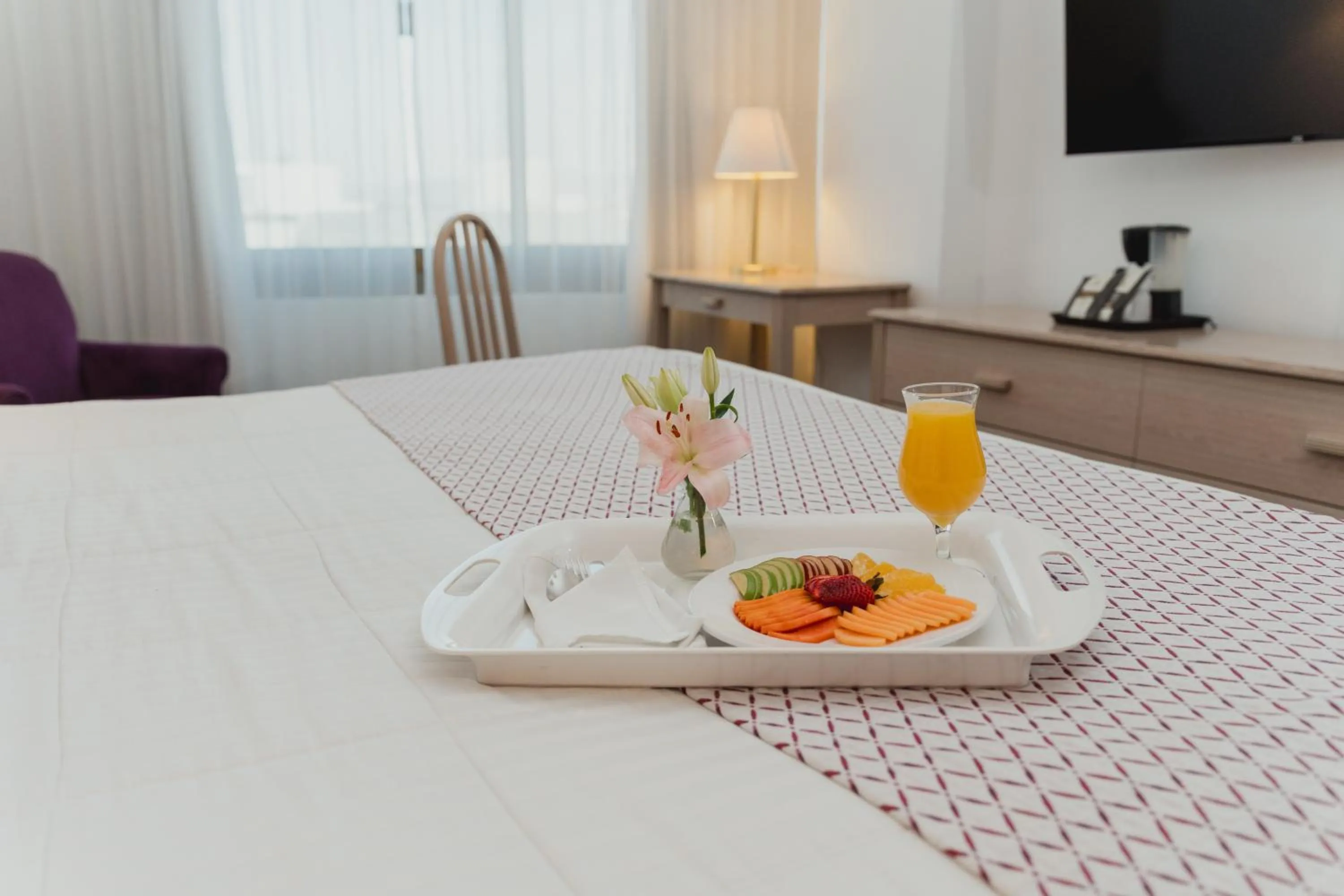 Breakfast, Bed in Hotel San Marcos Grand