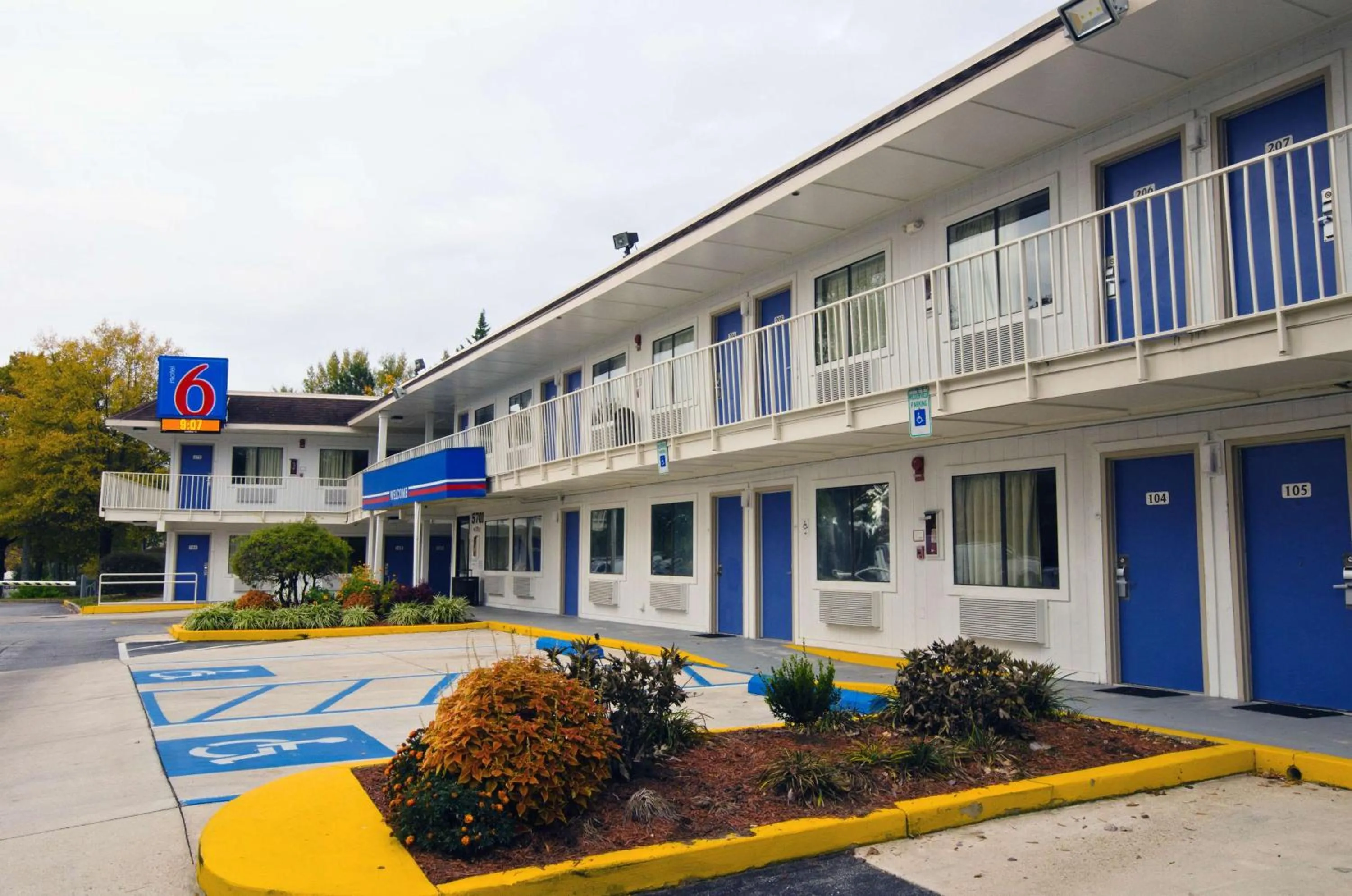 Property building in Motel 6-Camp Springs, DC - South Camp Springs