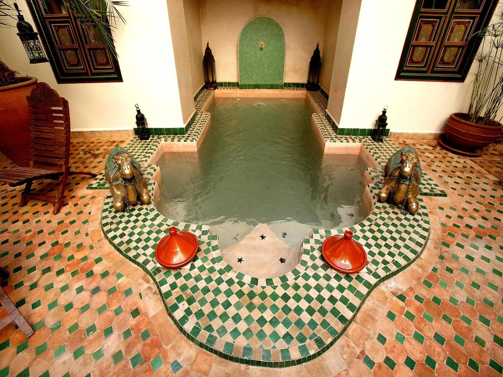 Swimming pool in Riad Julia