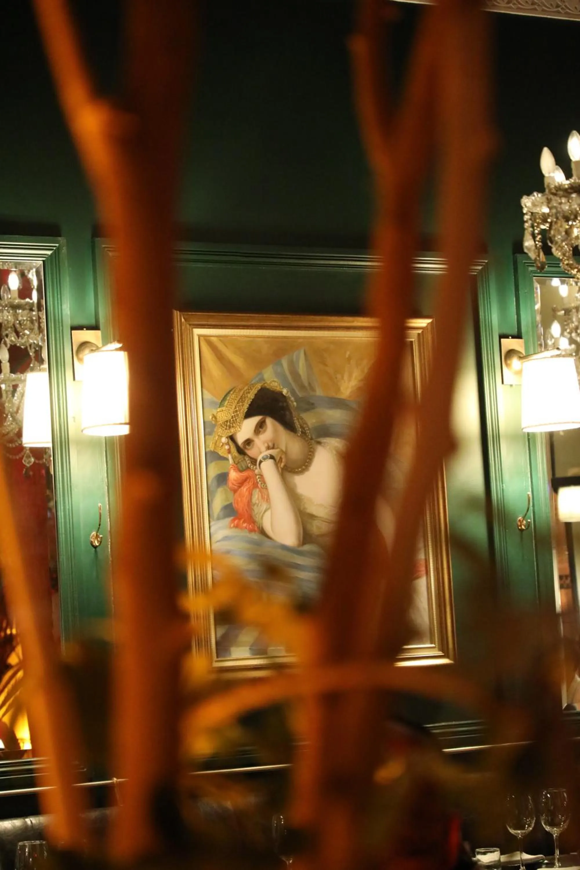 Restaurant/places to eat in Riad Monceau