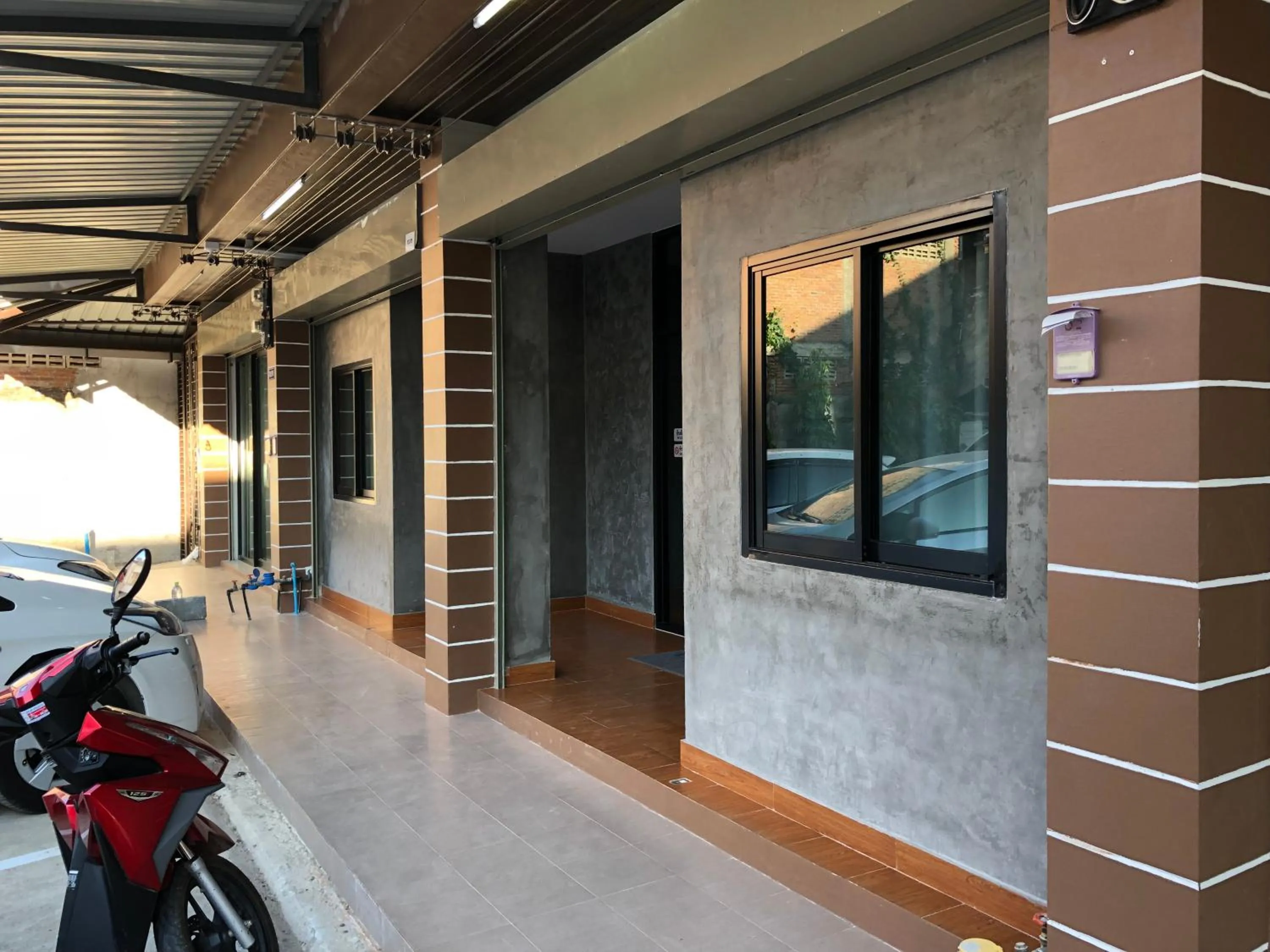 Facade/entrance in Rabbit Hotel