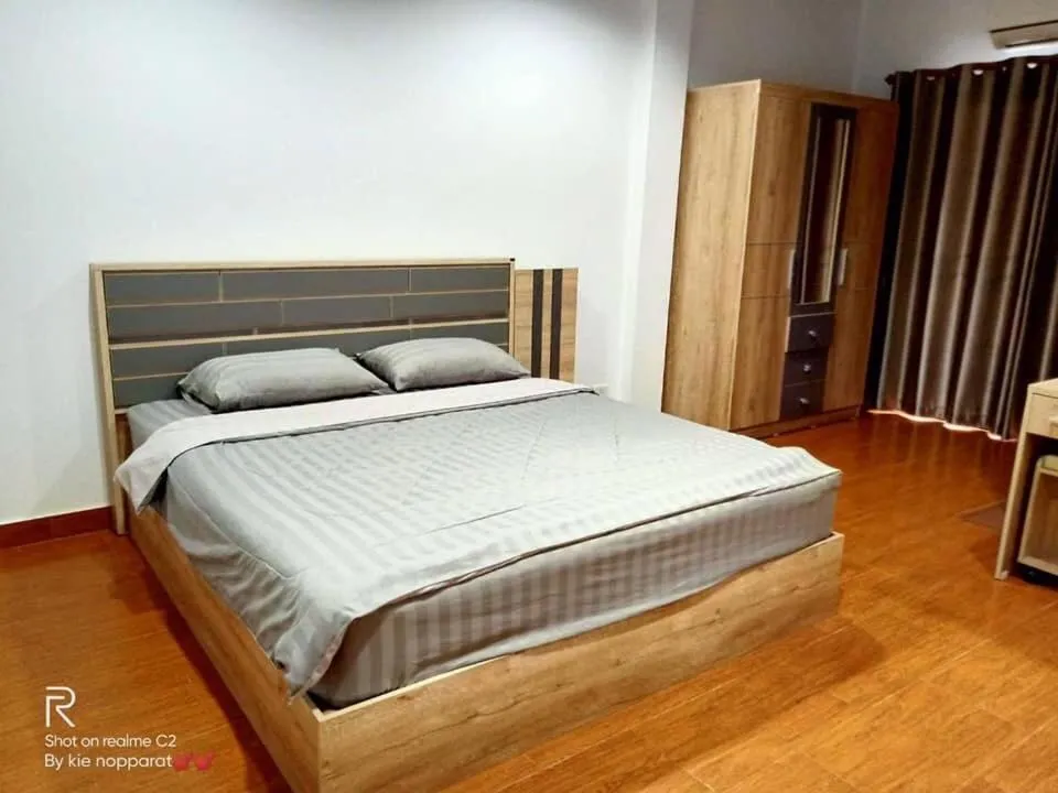 Photo of the whole room, Bed in Rabbit Hotel