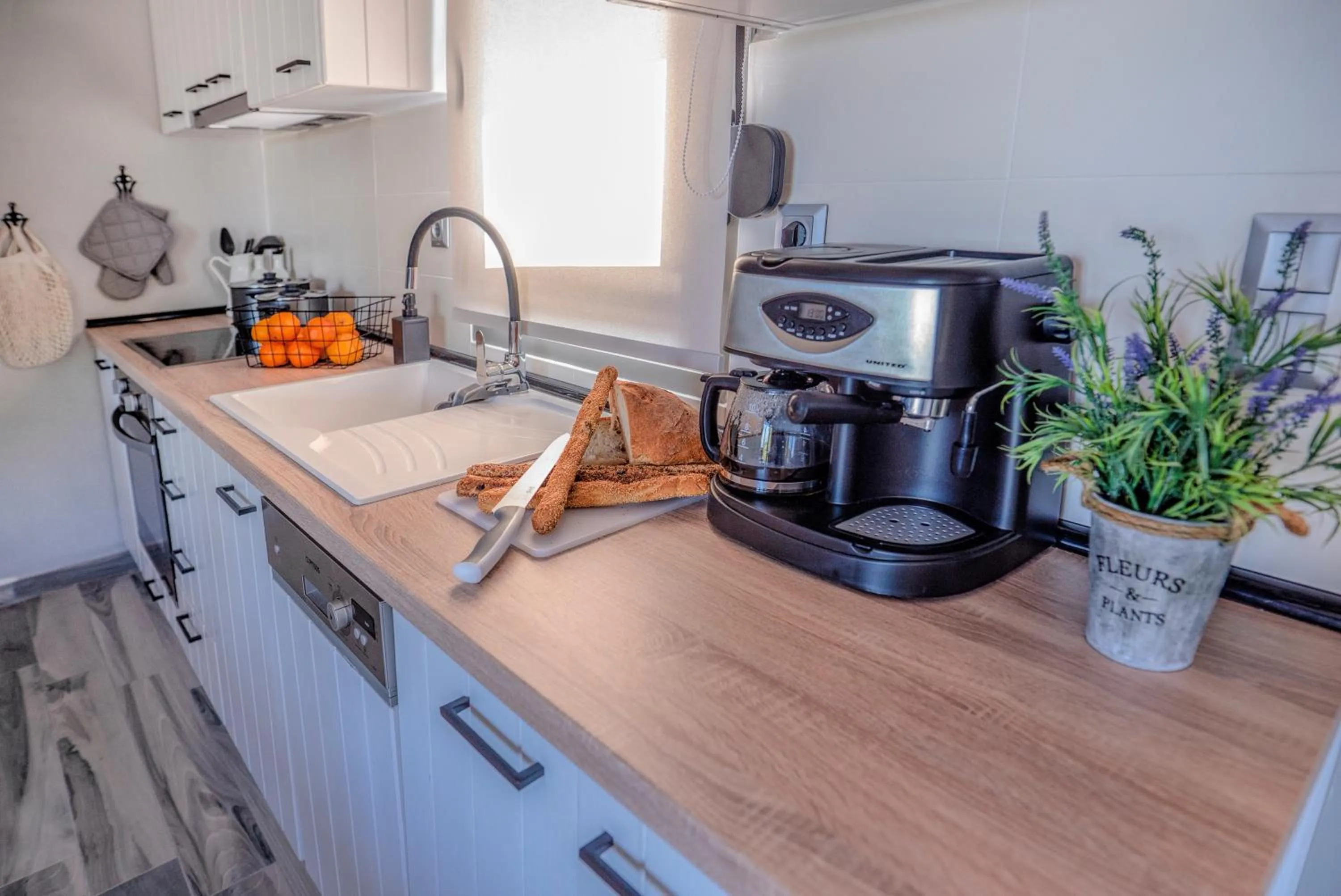 Kitchen or kitchenette in Ananda Homes