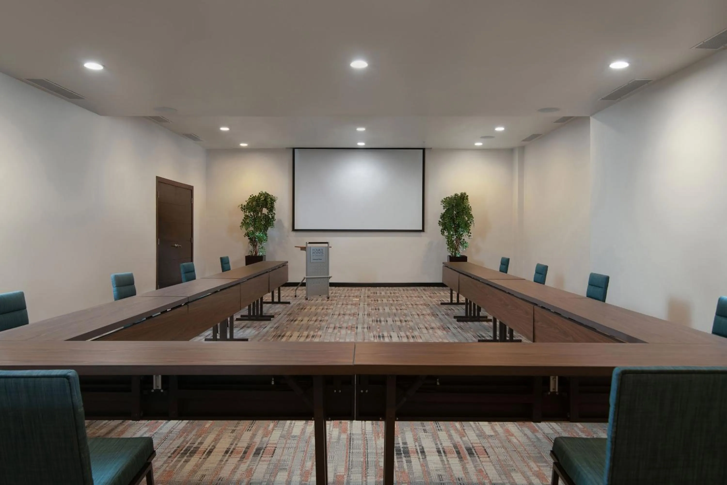 Meeting/conference room in Four Points by Sheraton Punta Cana Village