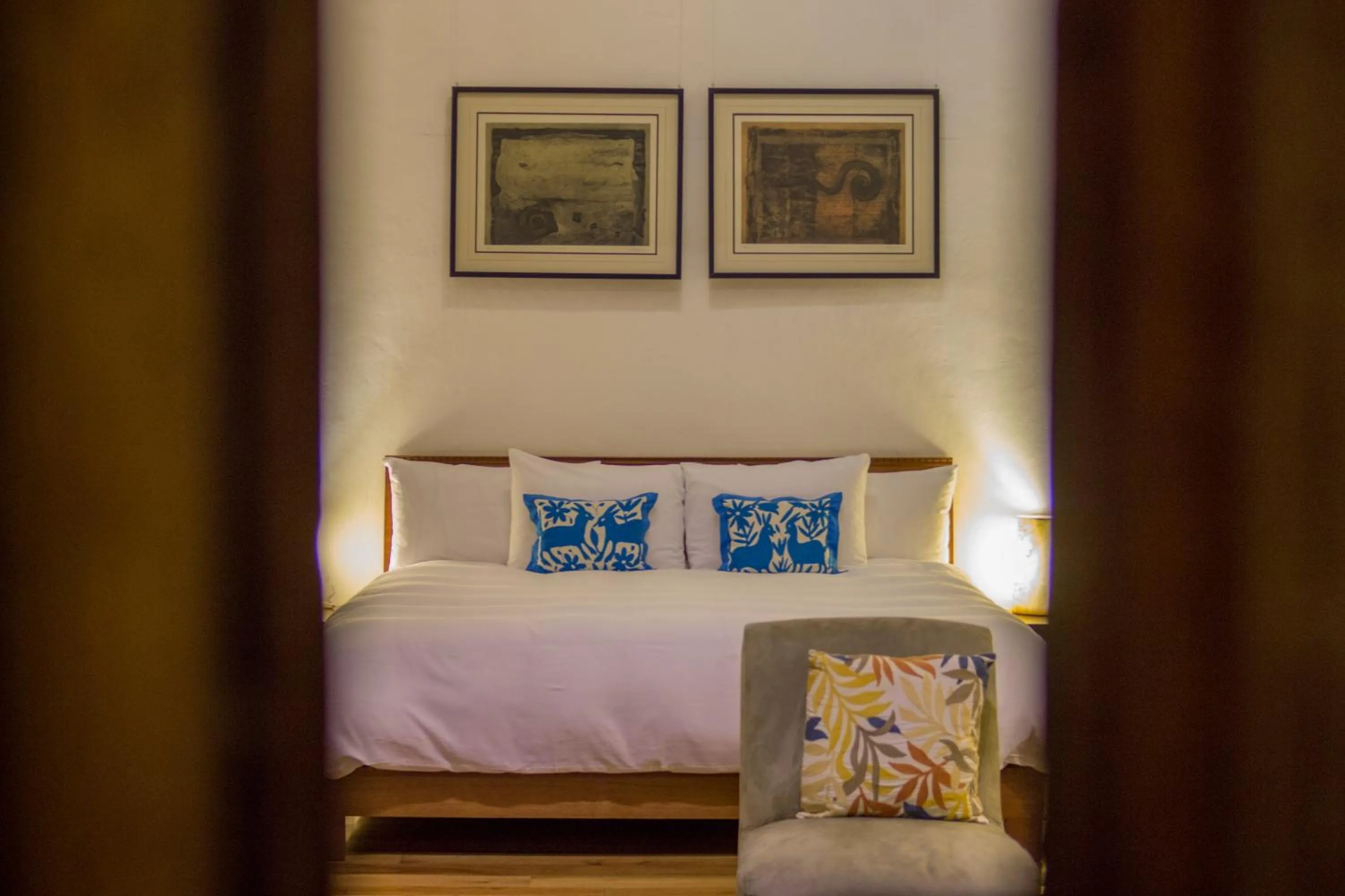 Photo of the whole room, Bed in Quinta Luna