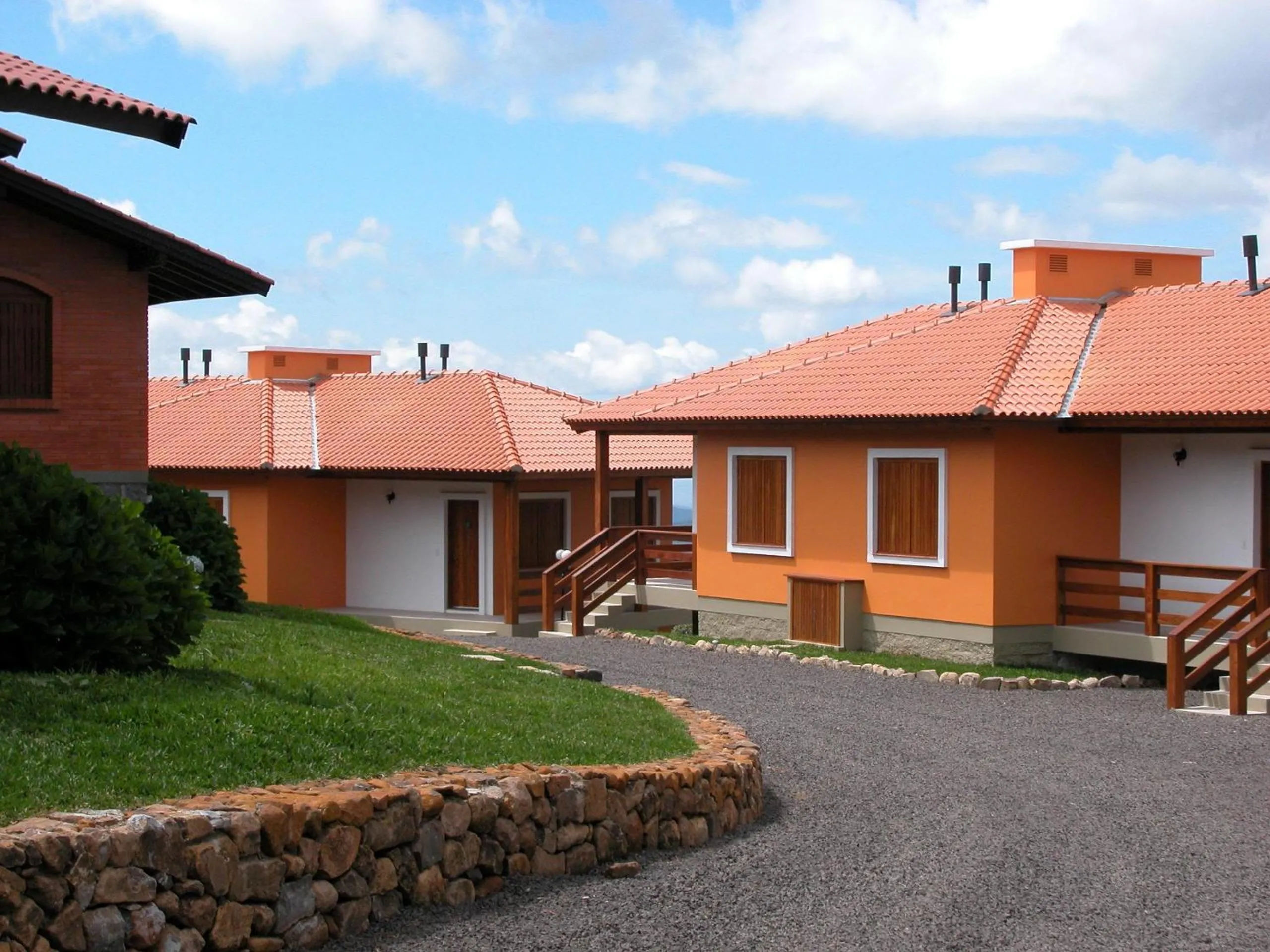 Facade/entrance in Hotel Bangalôs da Serra