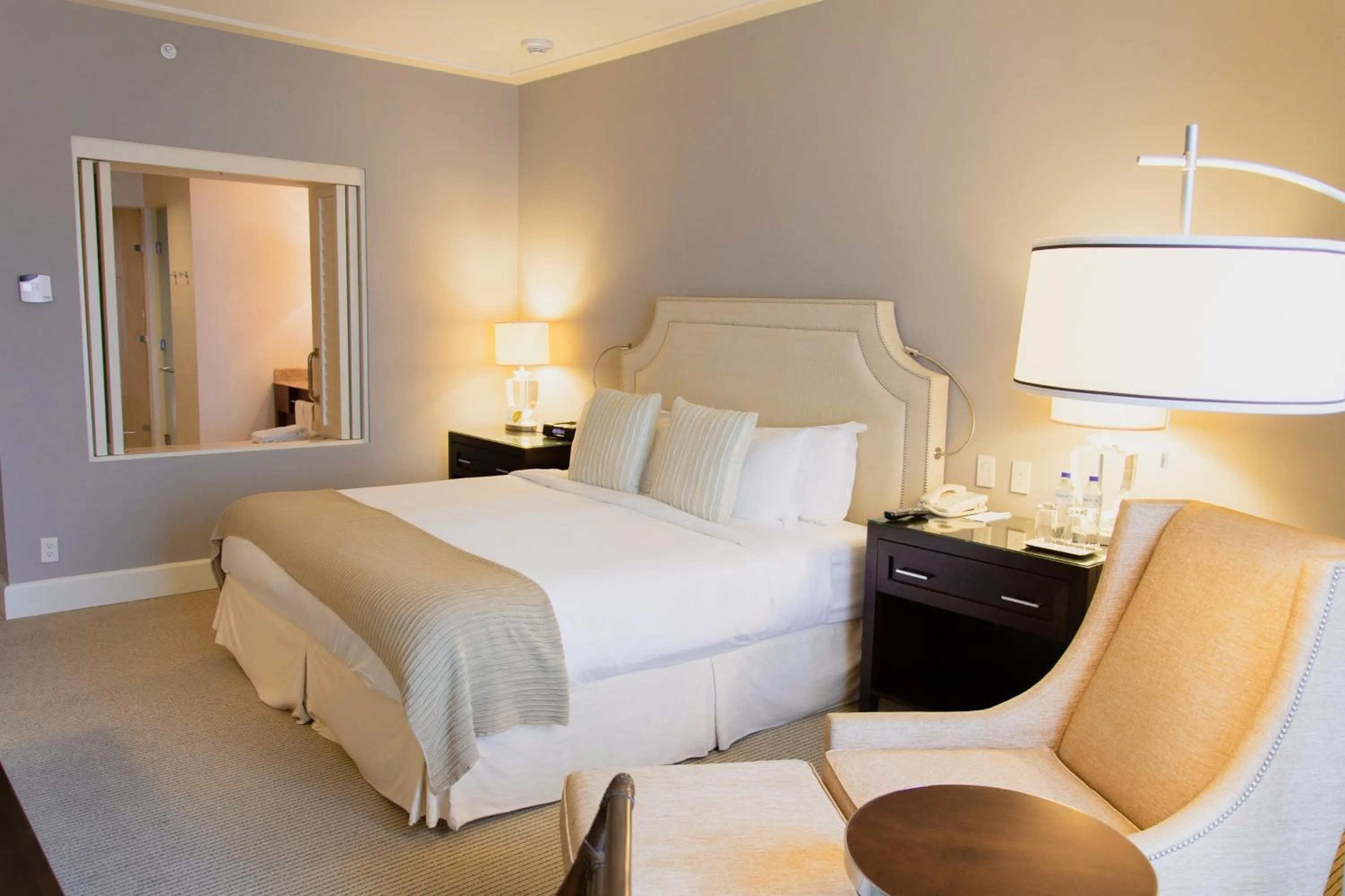 Photo of the whole room, Bed in Bristol Panama, a Registry Collection Hotel