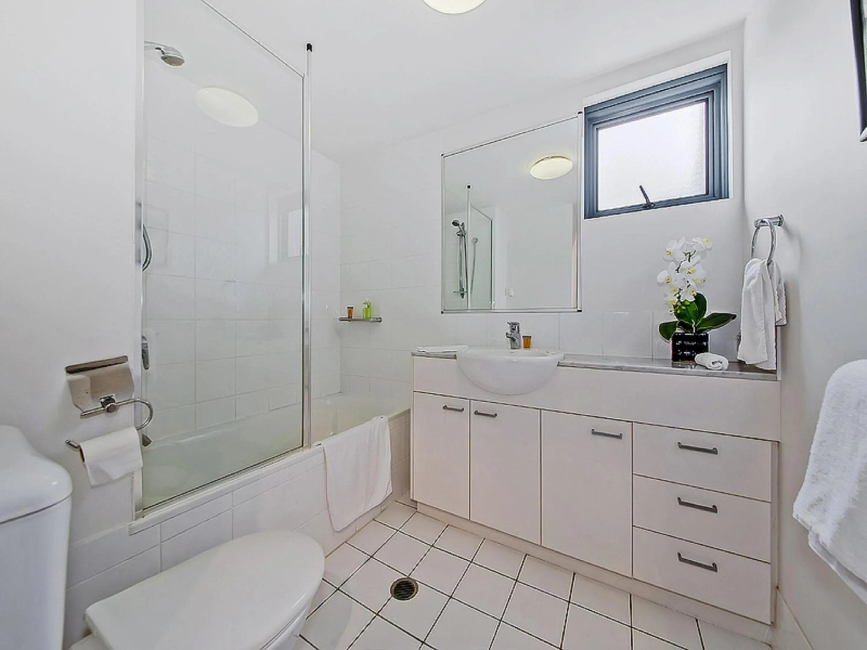 Bathroom in Inn on the Park Apartments