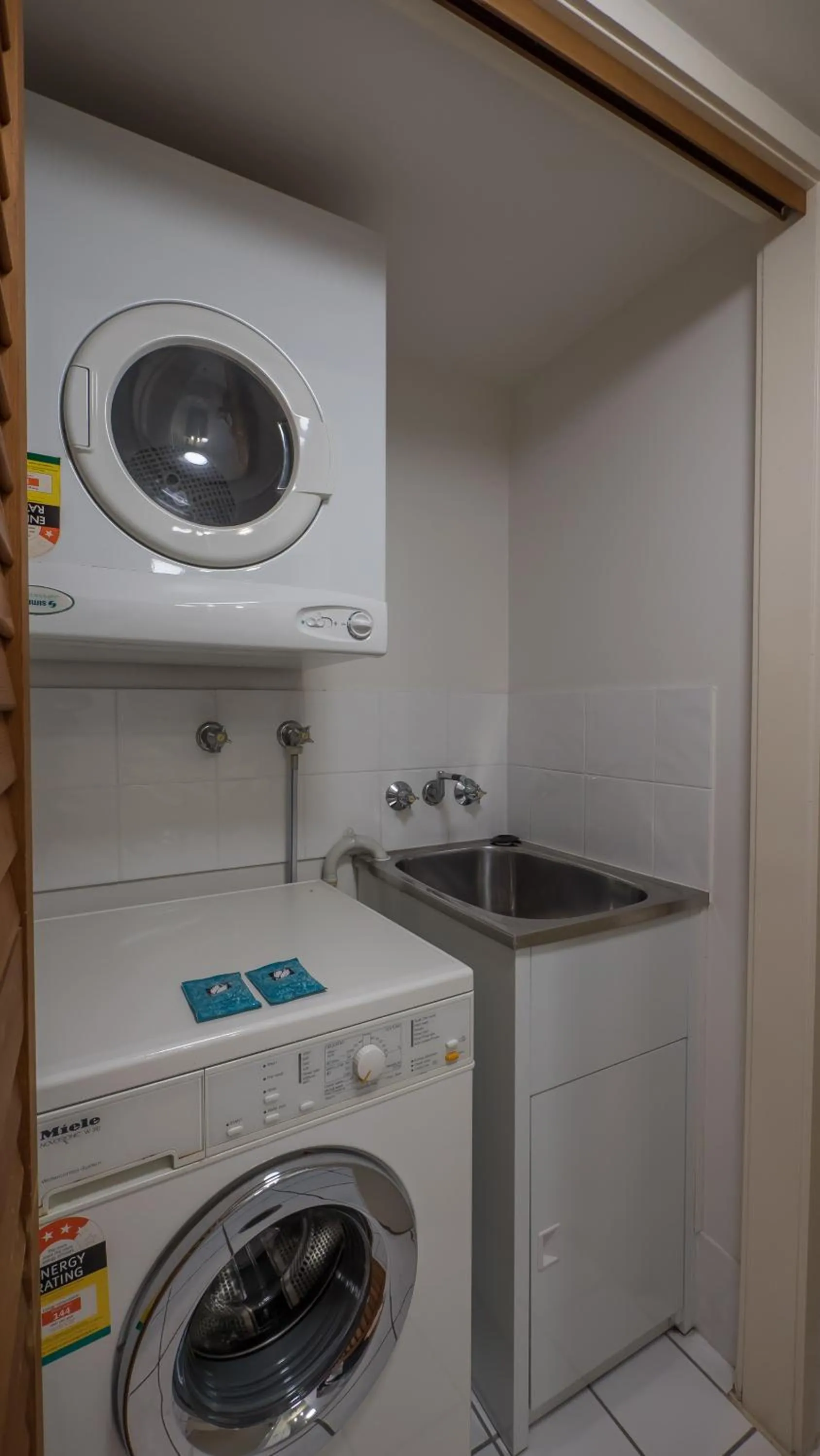 Area and facilities in Inn on the Park Apartments