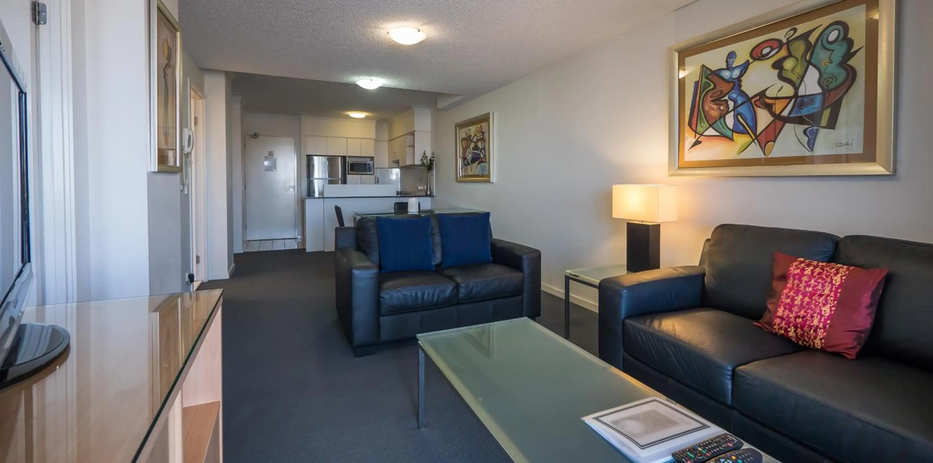 Living room in Inn on the Park Apartments