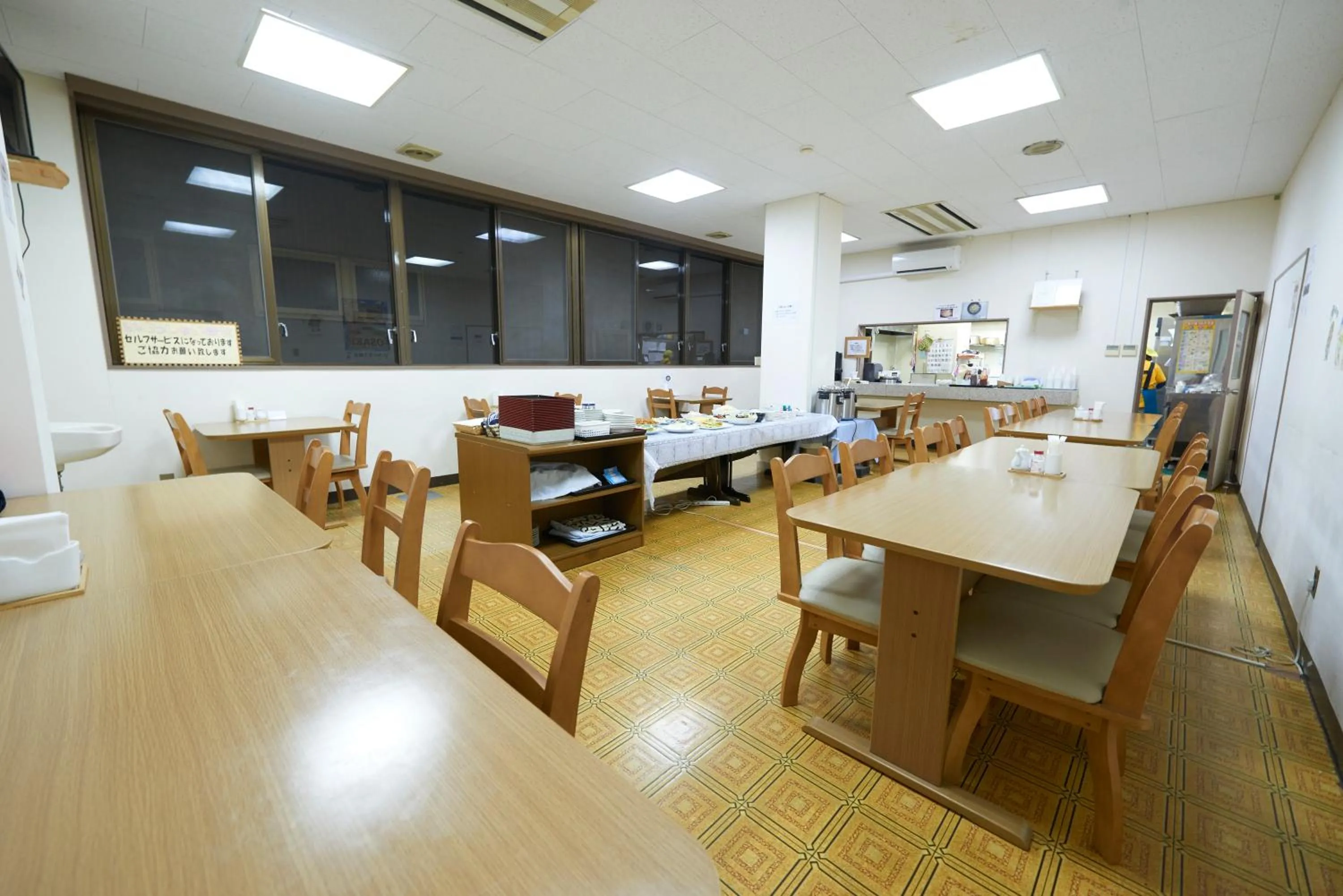 Restaurant/places to eat in Hotel Select Inn Furukawa