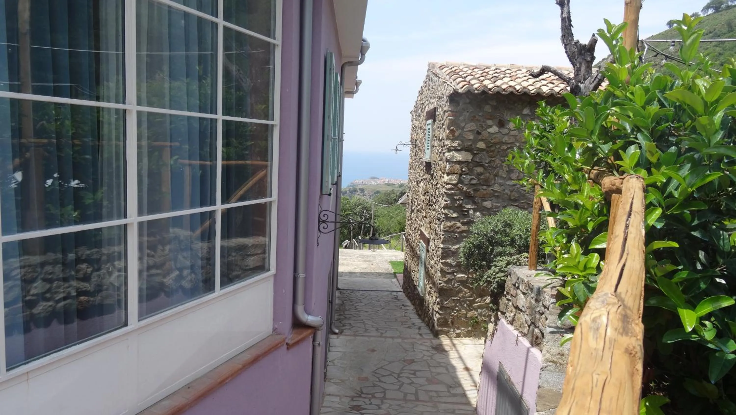 Spring in Borgo Rosso di Sera - Resort Country Chic