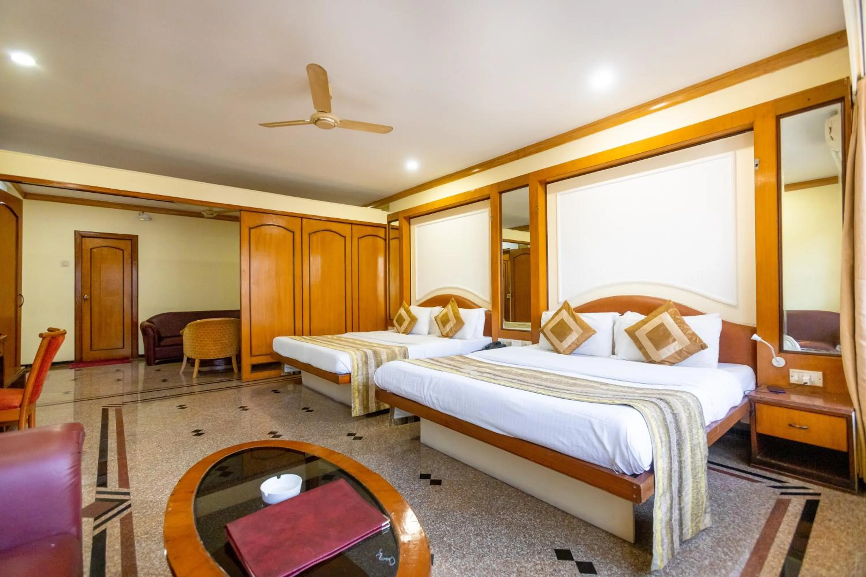 Photo of the whole room, Bed in Garden Hotel