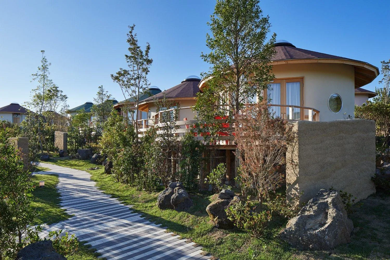 Property building in GRAND CHARIOT Hokutoshichisei 135°