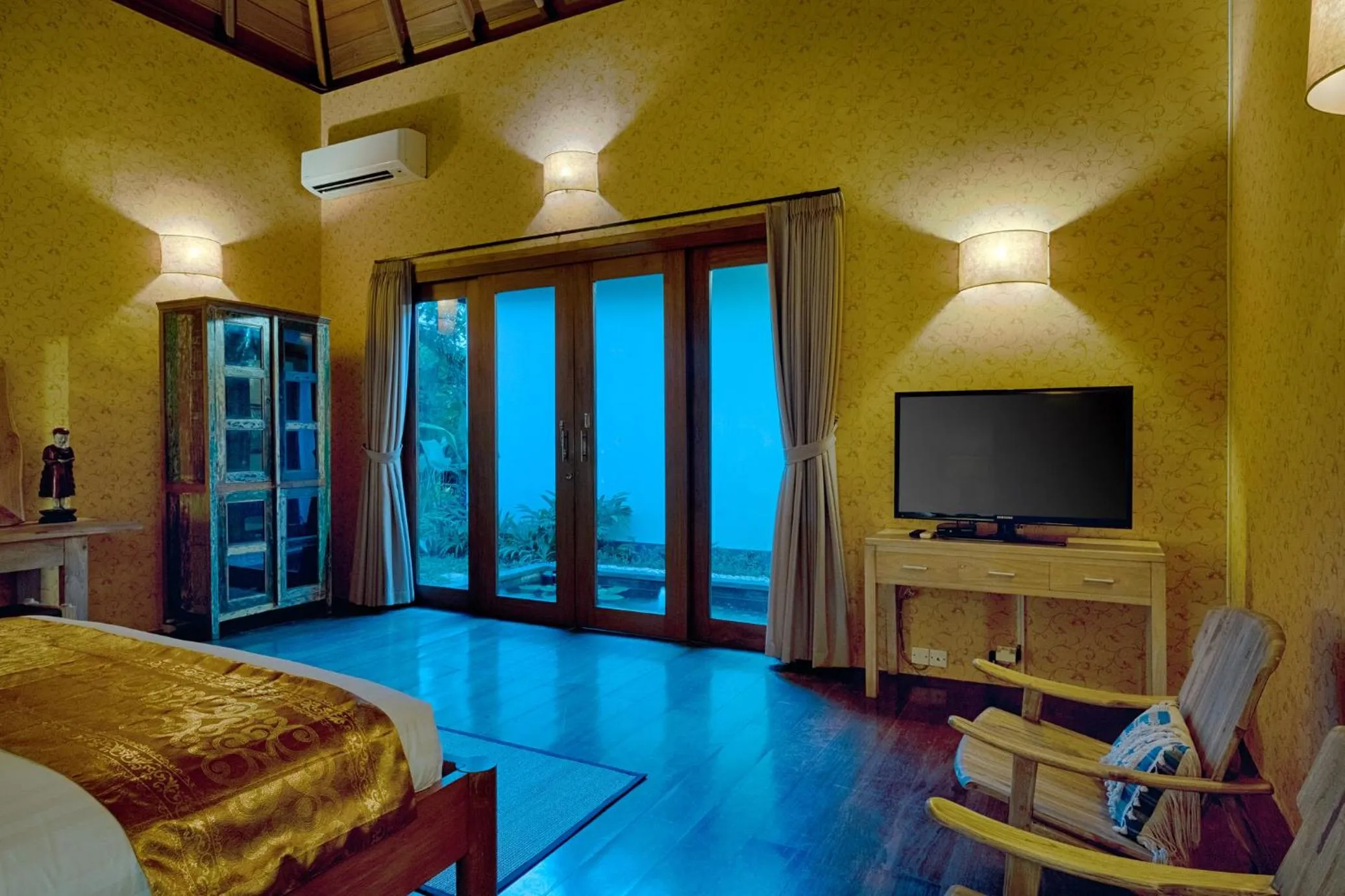 Bed in Ketewel Villa by Sanga Sanga Hospitality