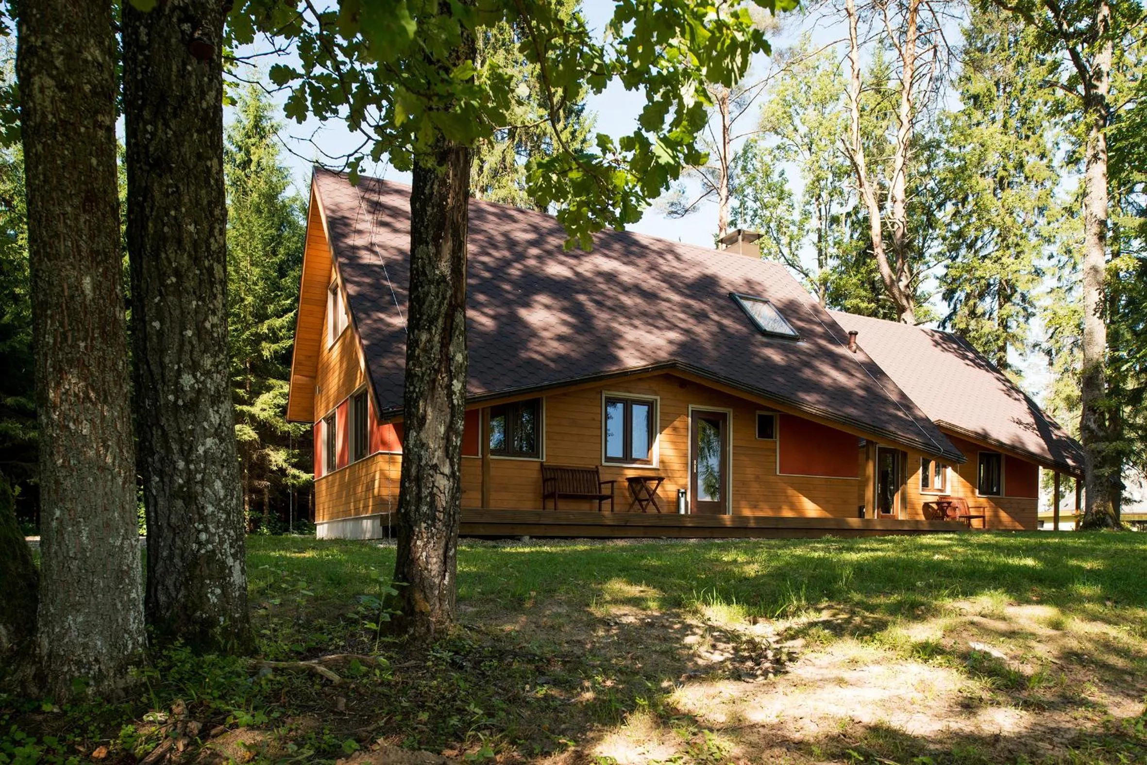 Facade/entrance in Reinis