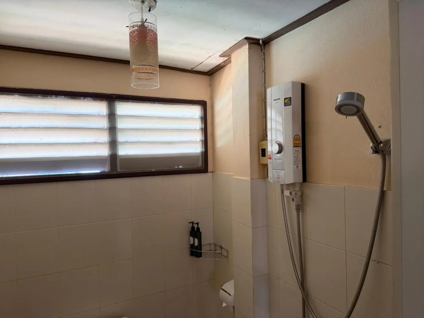 Toilet in Baan Pun Sook Resort