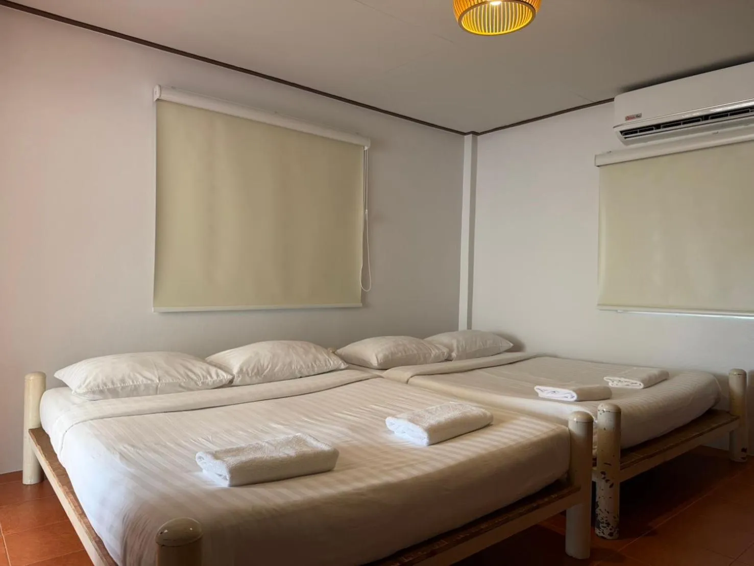 Bed in Baan Pun Sook Resort