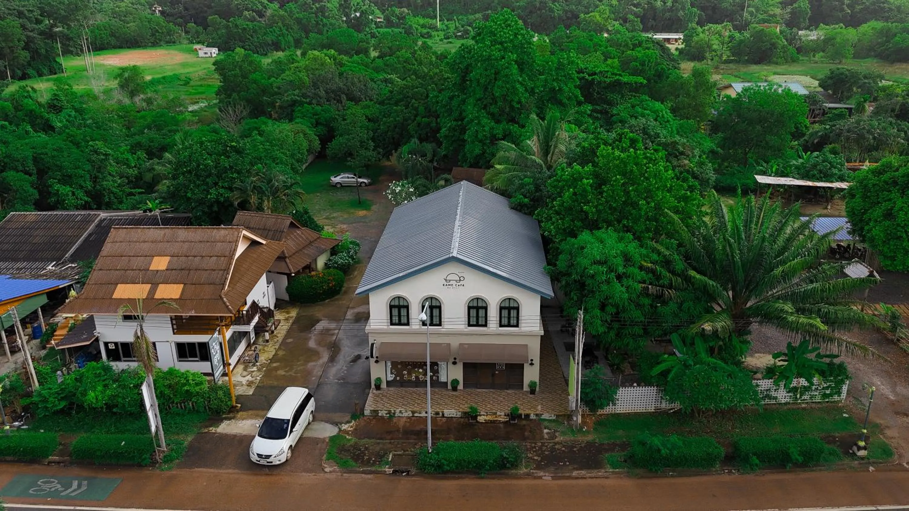 Property building in Baan Pun Sook Resort