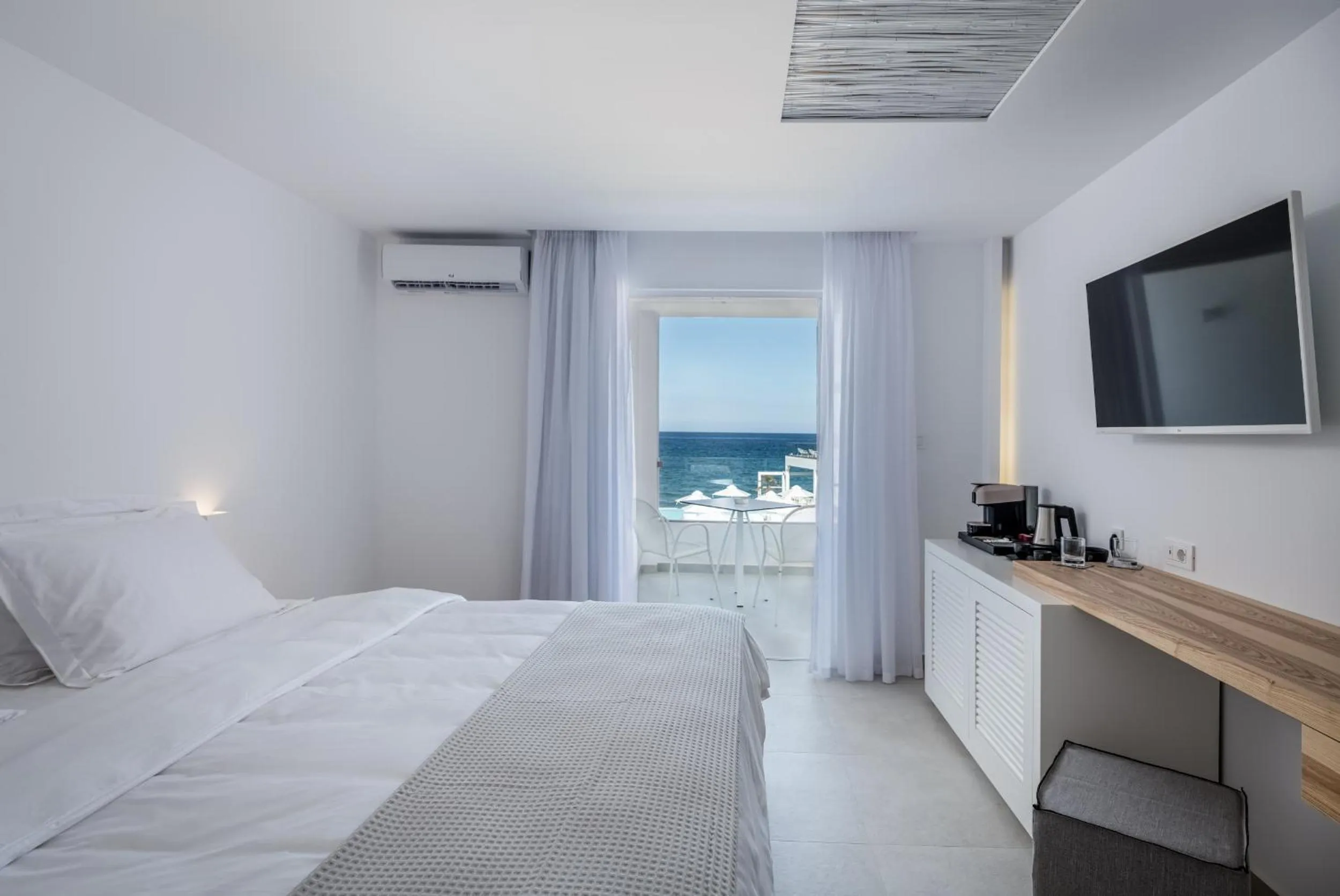 Bedroom, Bed in Kantouni Beach Boutique Hotel