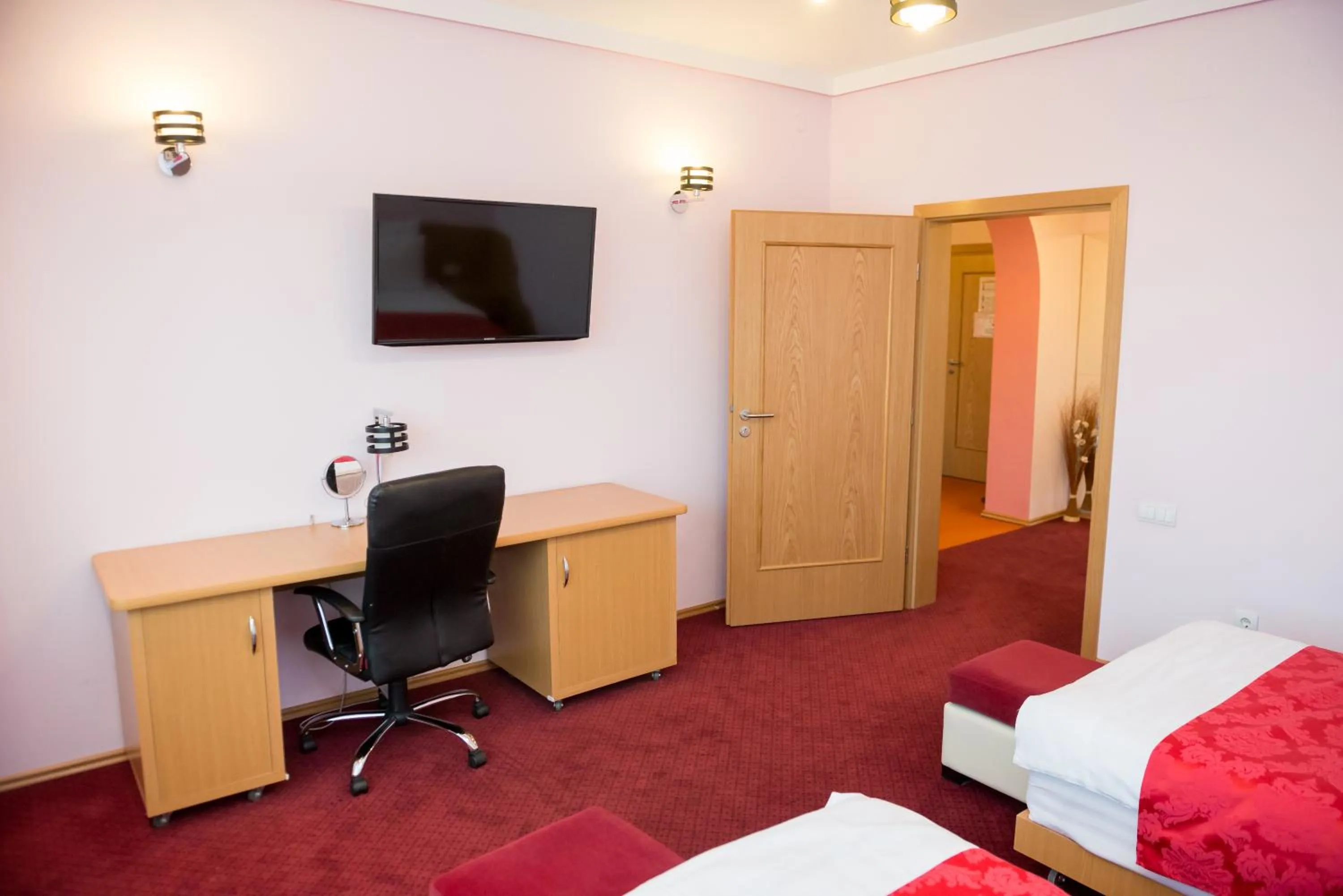 TV and multimedia, Bed in Pensiunea President