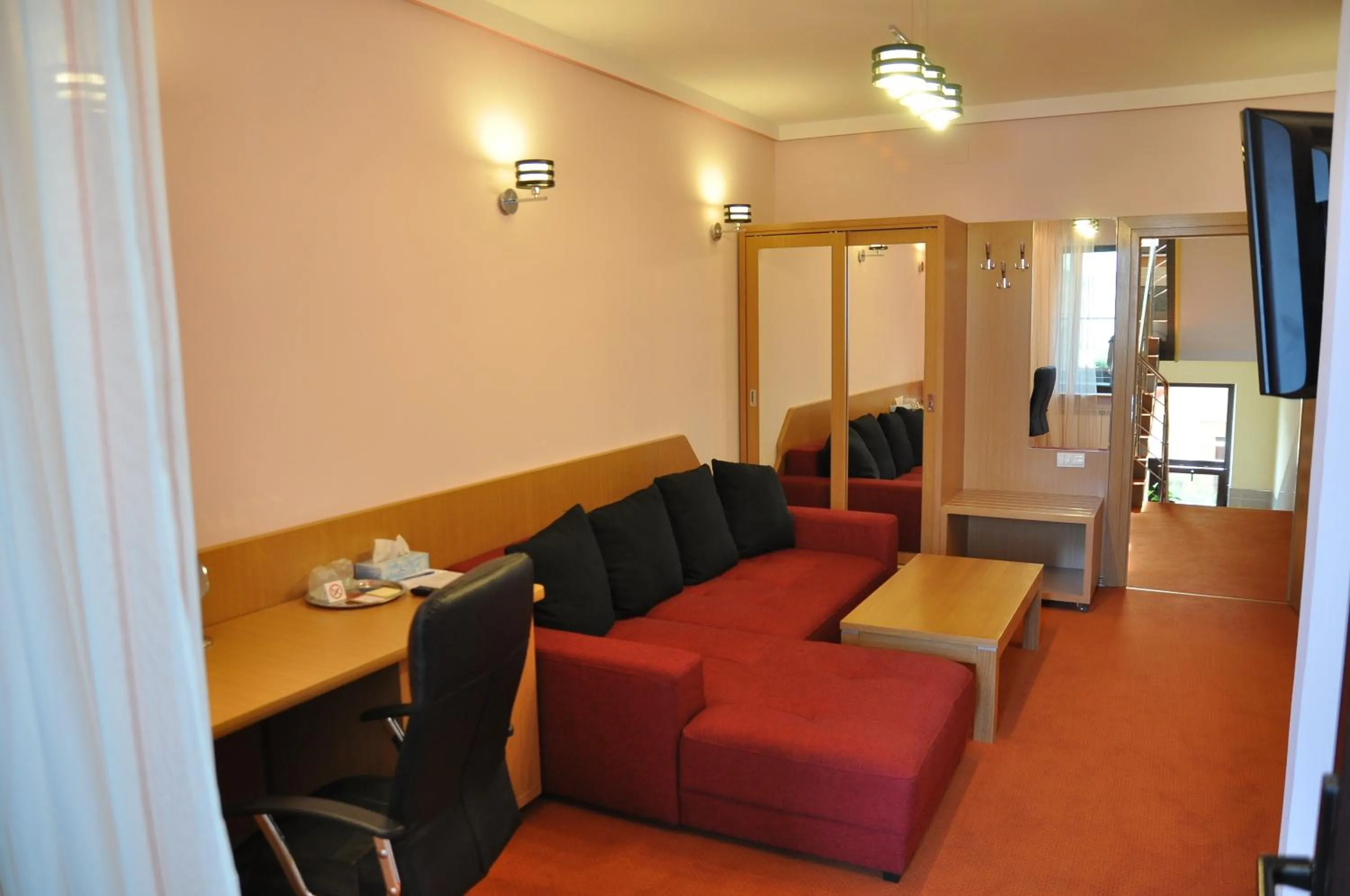 Living room in Pensiunea President