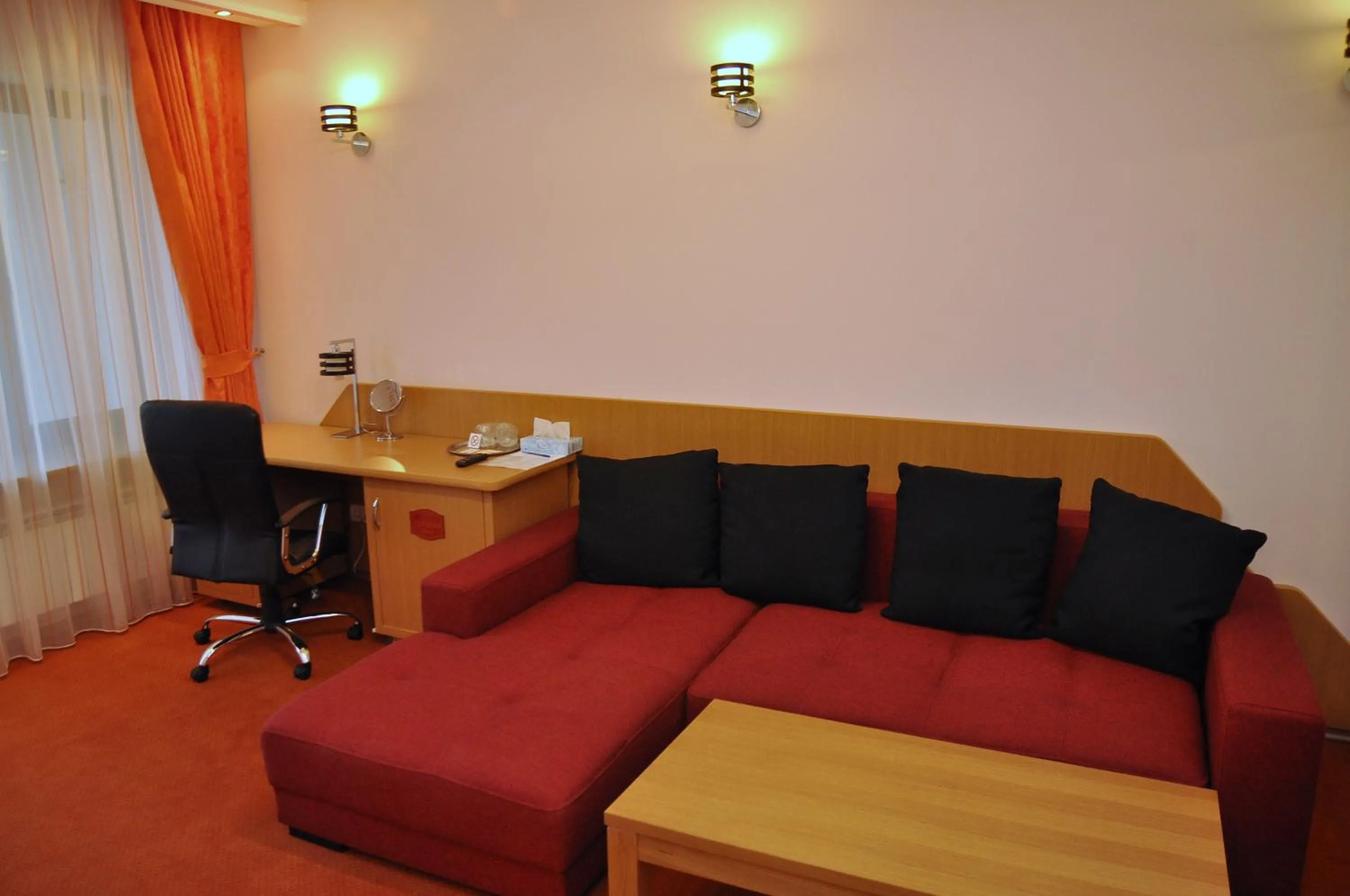 Living room in Pensiunea President