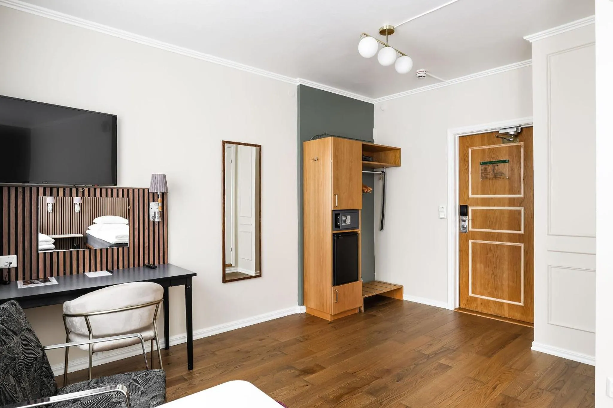 TV and multimedia in Comfort Hotel Linköping City