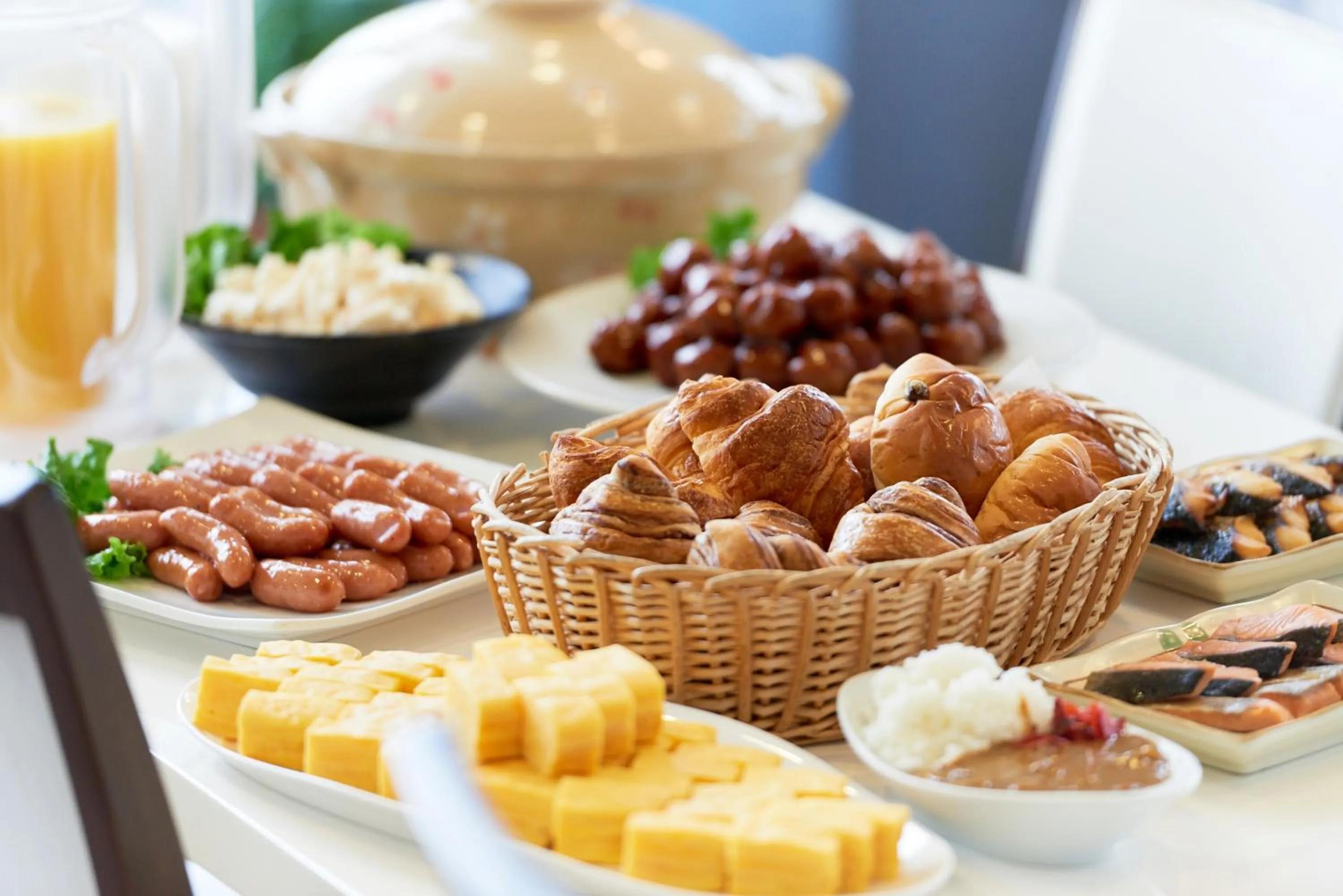 Buffet breakfast in Hotel Select Inn Aomori